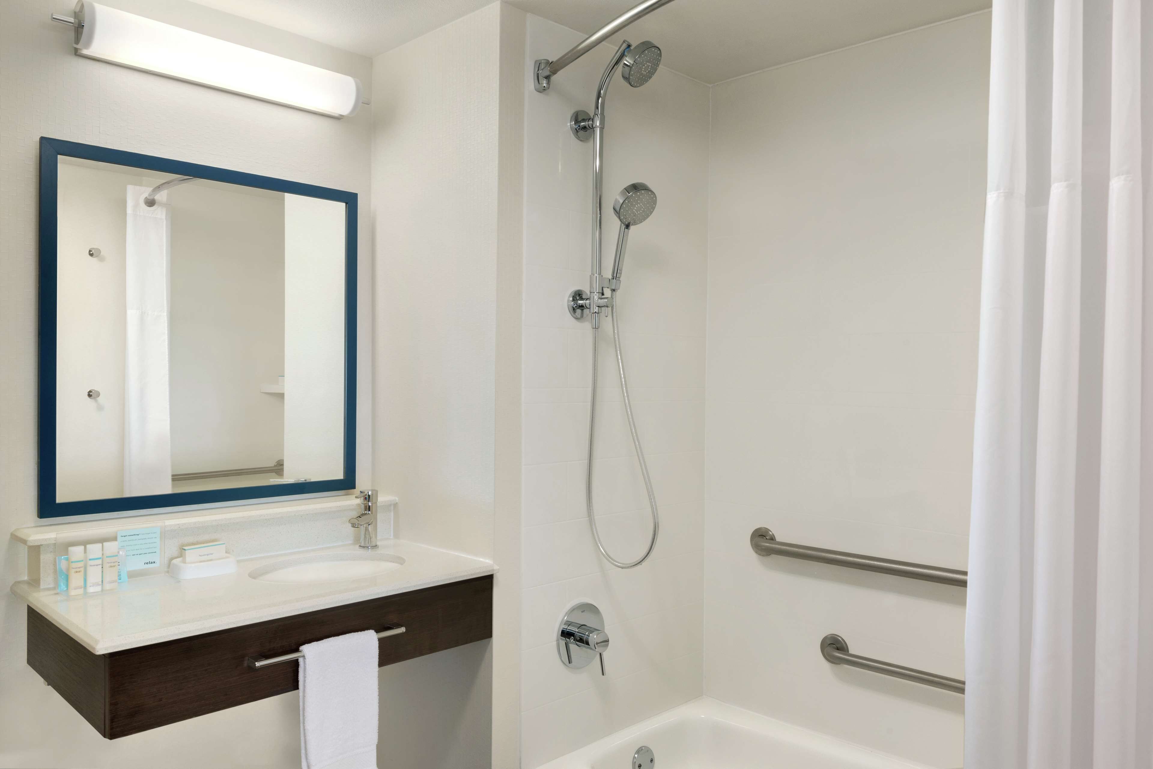 Hampton Inn Des Moines West Hampton Inn Des Moines West