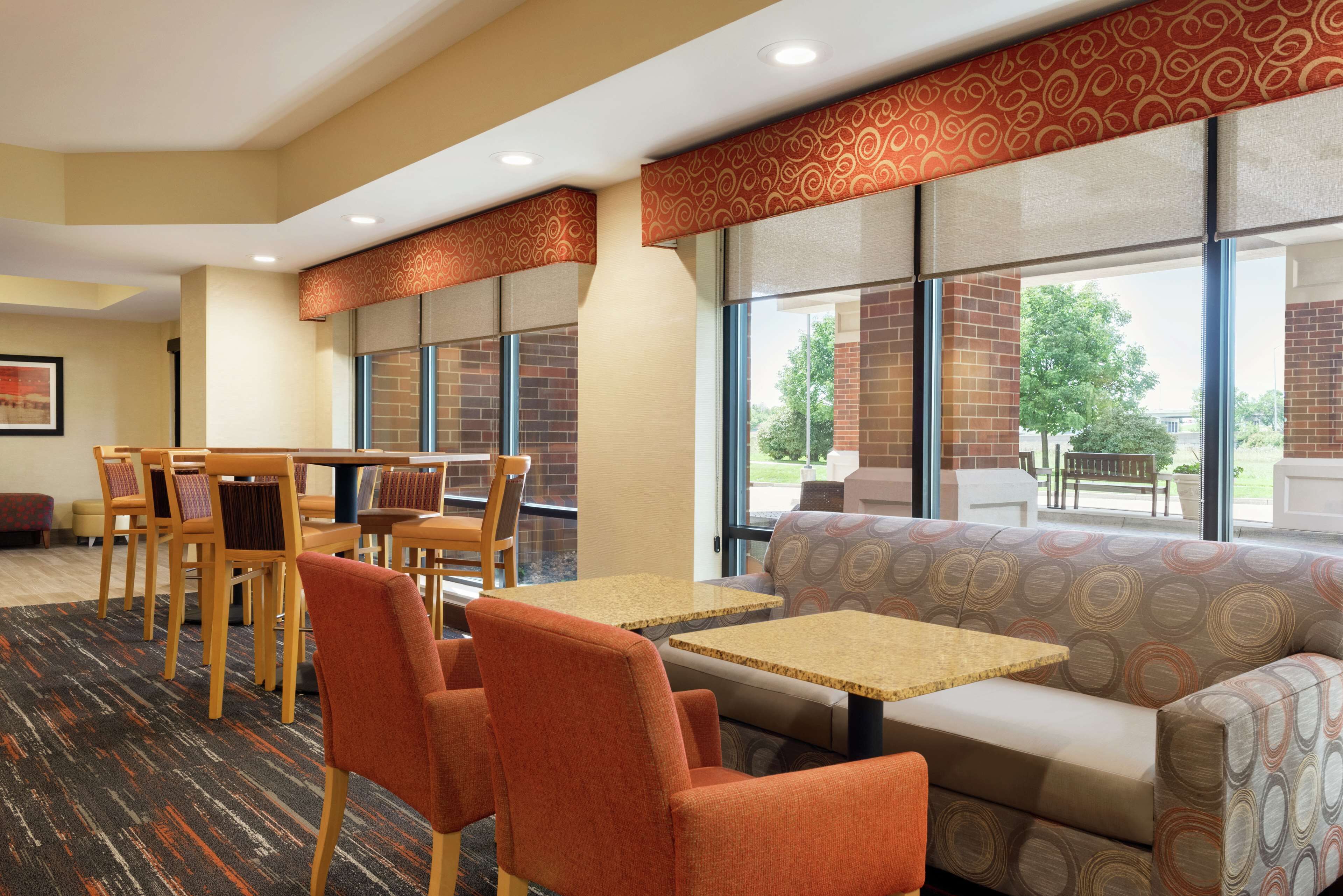 Hampton Inn Des Moines West Hampton Inn Des Moines West