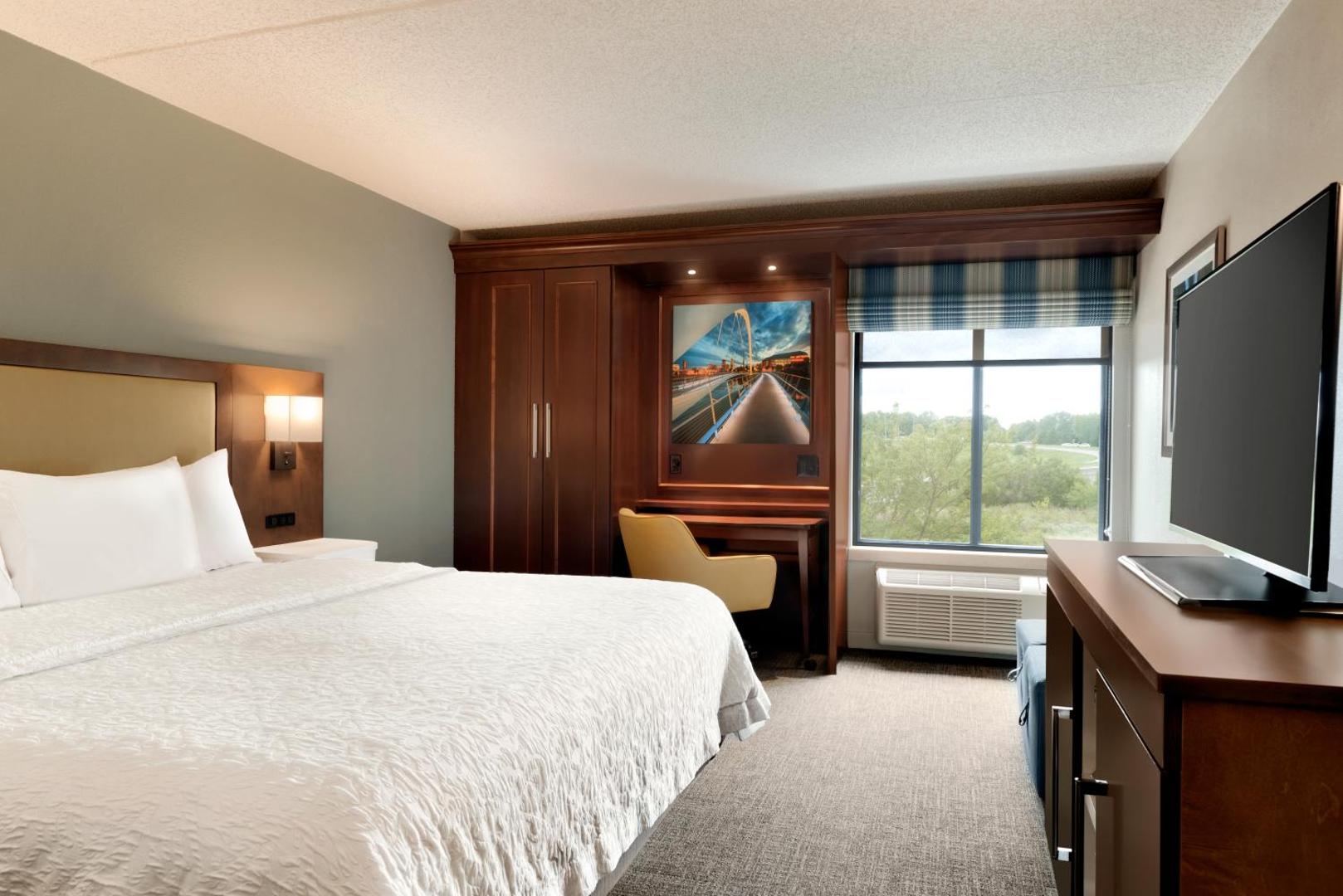 Hampton Inn Des Moines West Hampton Inn Des Moines West