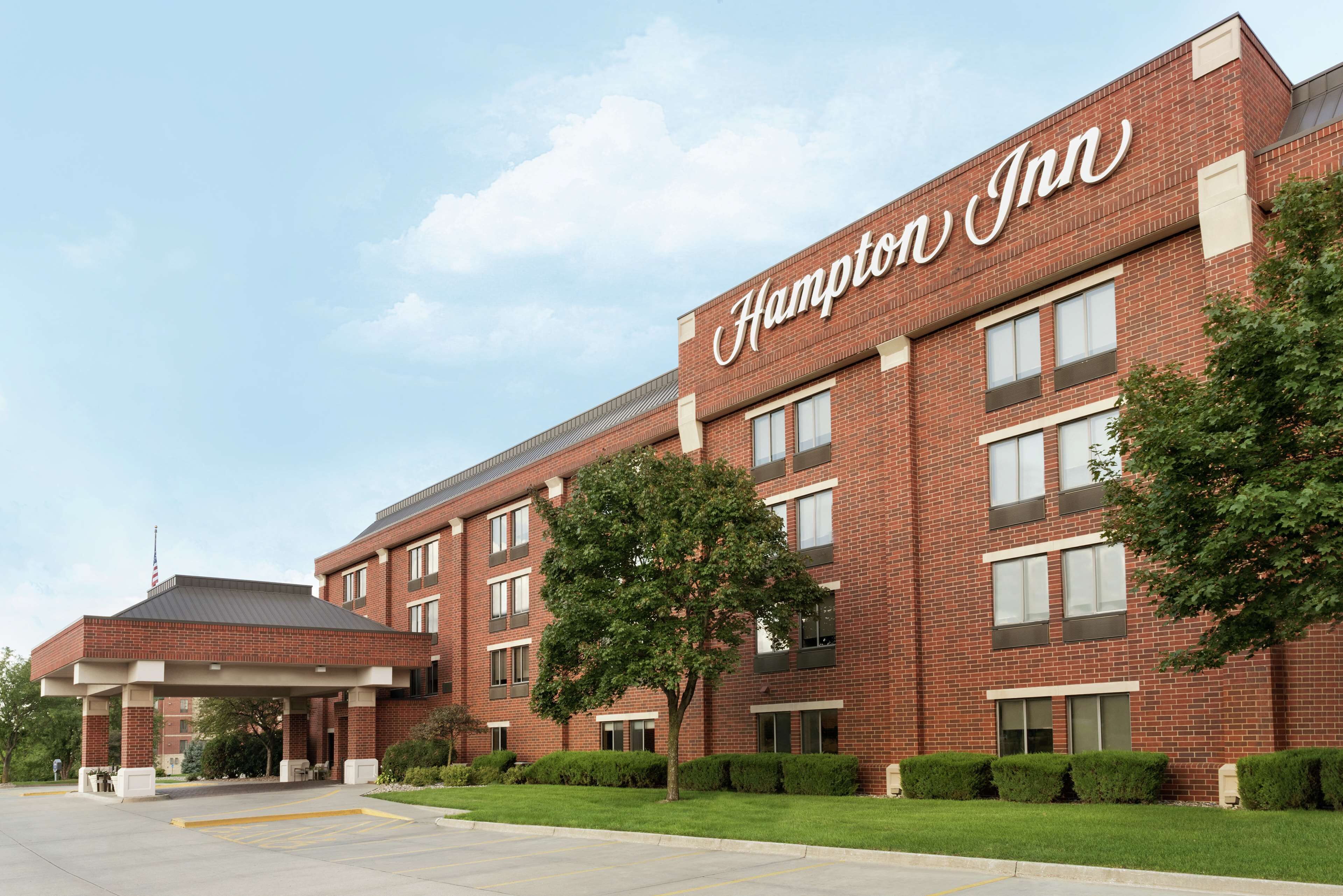Hampton Inn Des Moines West Hampton Inn Des Moines West
