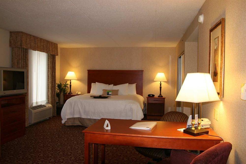 Hampton Inn Dubuque Hampton Inn Dubuque
