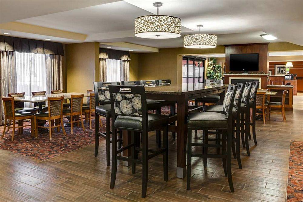 Hampton Inn Dubuque Hampton Inn Dubuque