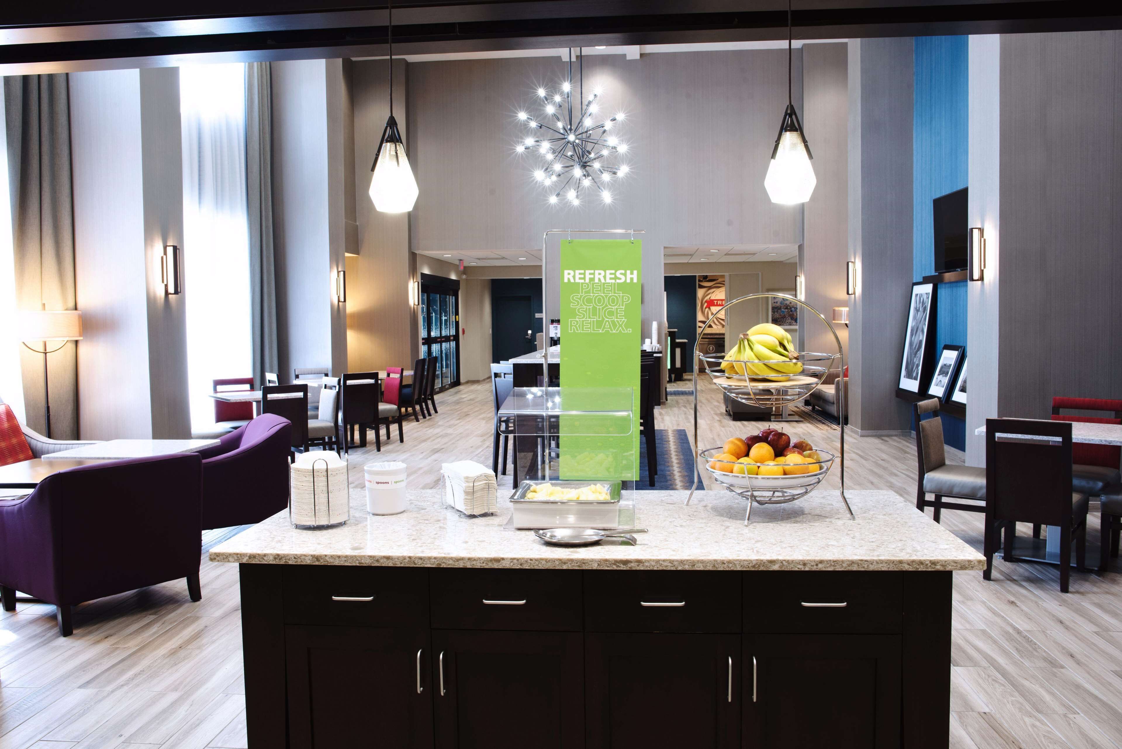 Hampton Inn & Suites Des Moines/Urbandale Hampton Inn & Suites Des Moines/Urbandale