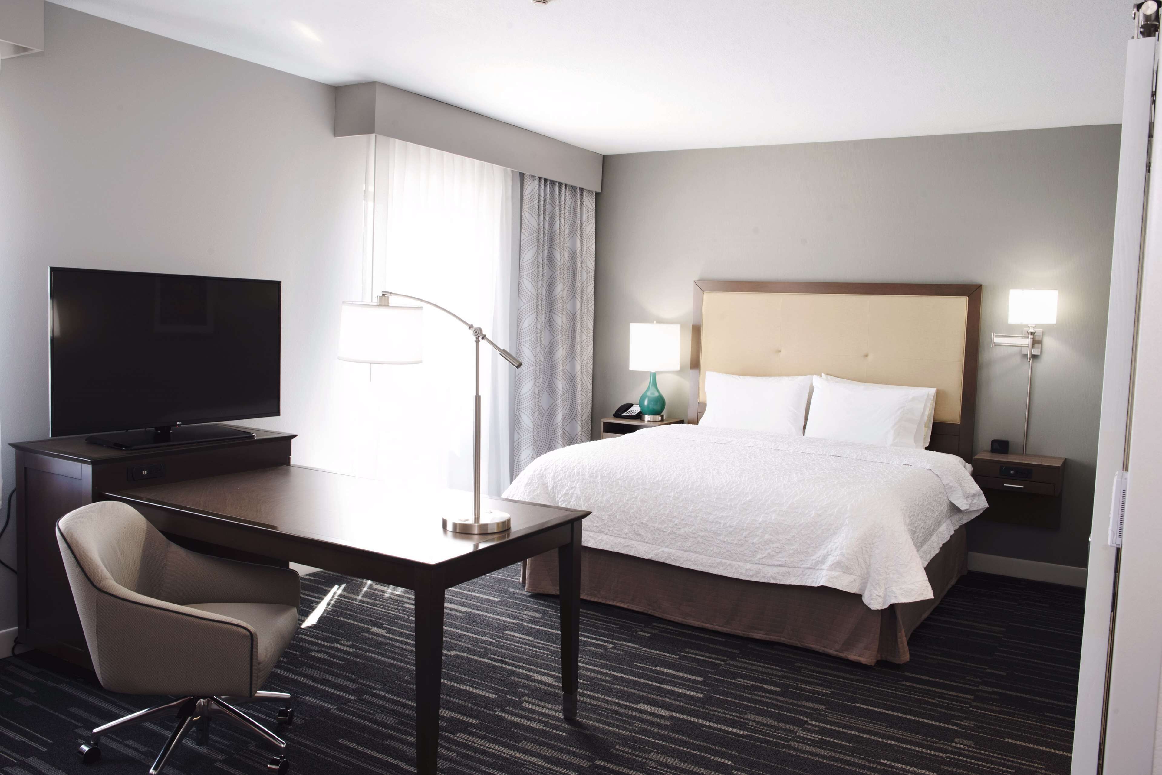 Hampton Inn & Suites Des Moines/Urbandale Hampton Inn & Suites Des Moines/Urbandale