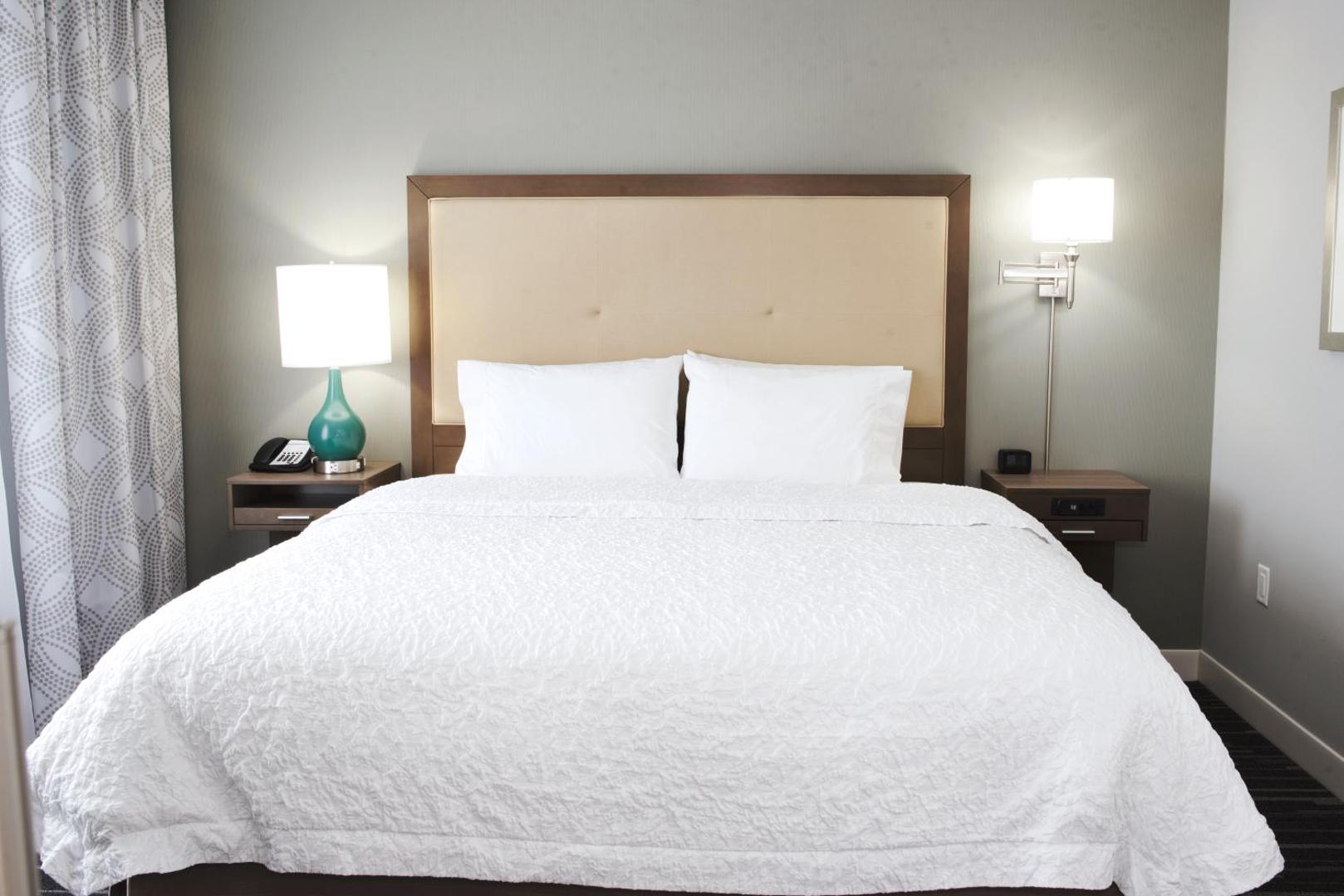 Hampton Inn & Suites Des Moines/Urbandale Hampton Inn & Suites Des Moines/Urbandale