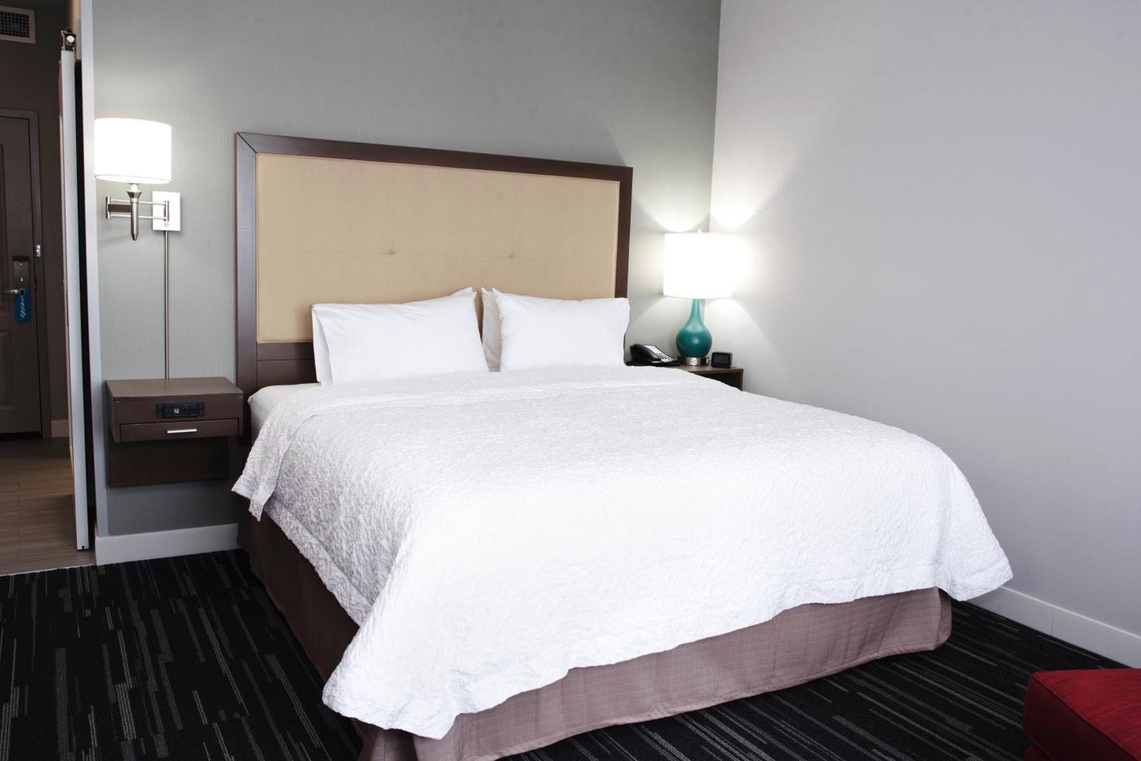 Hampton Inn & Suites Des Moines/Urbandale Hampton Inn & Suites Des Moines/Urbandale