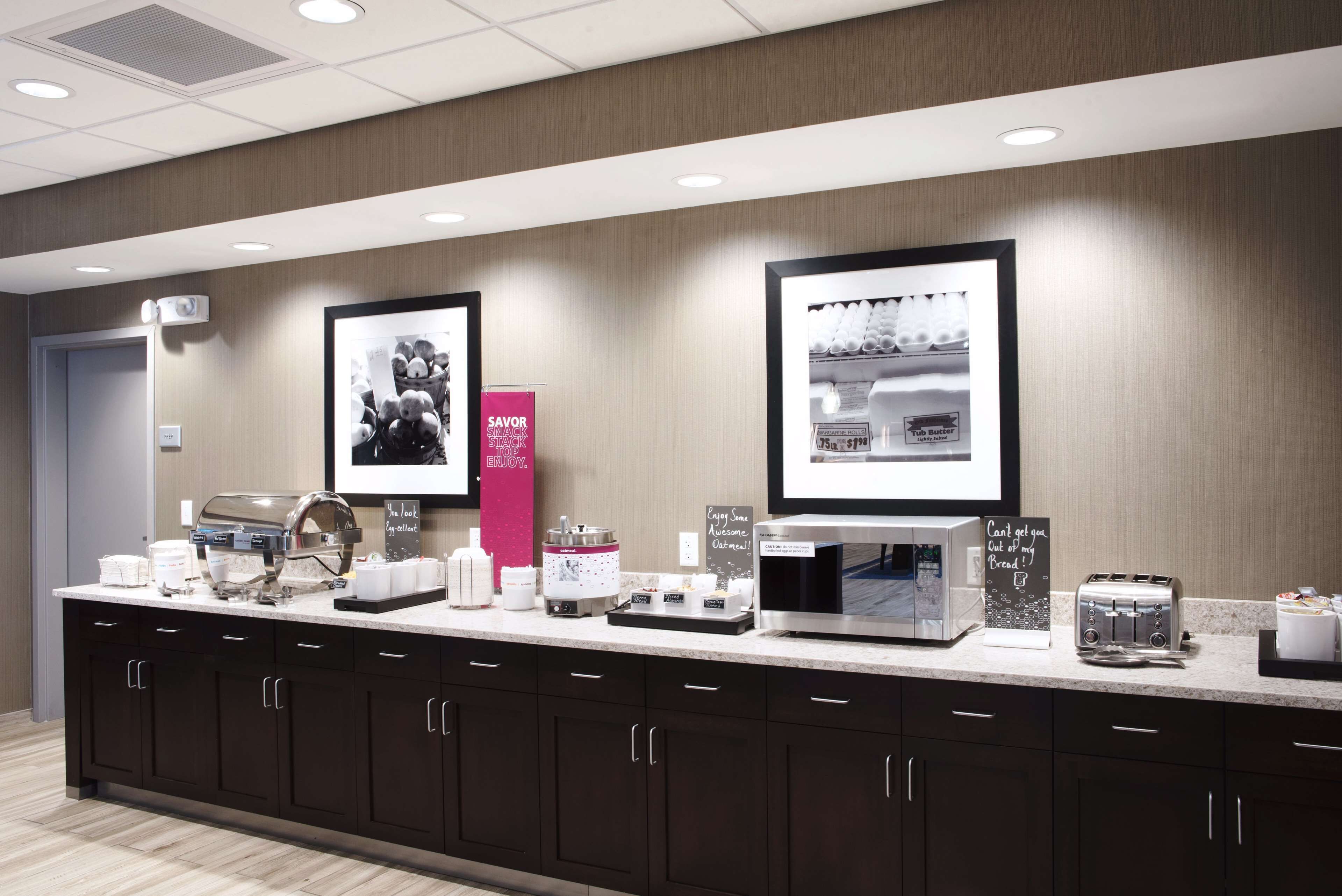 Hampton Inn & Suites Des Moines/Urbandale Hampton Inn & Suites Des Moines/Urbandale