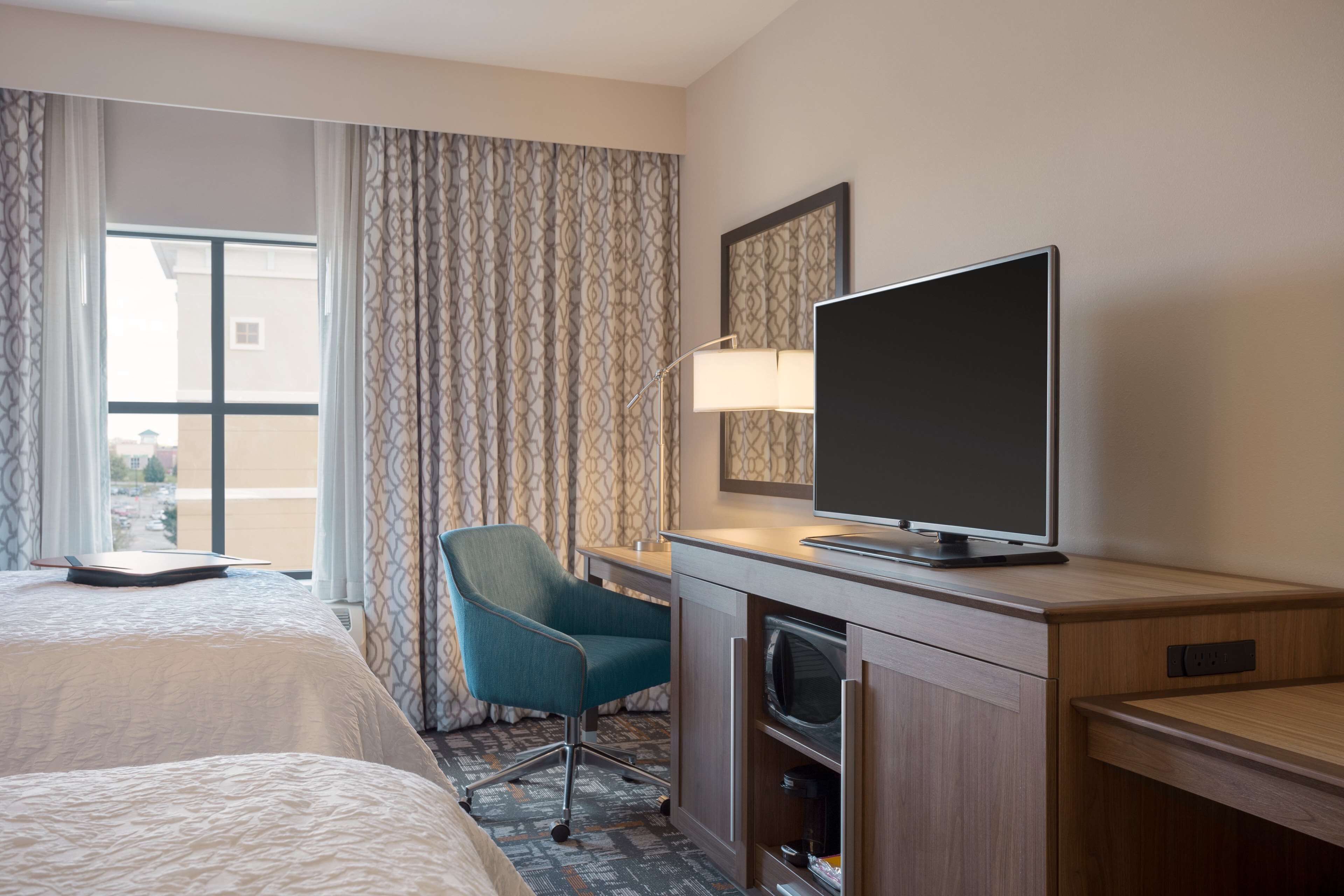 Hampton Inn & Suites West Des Moines/SW-Mall Area Hampton Inn & Suites West Des Moines/SW-Mall Area