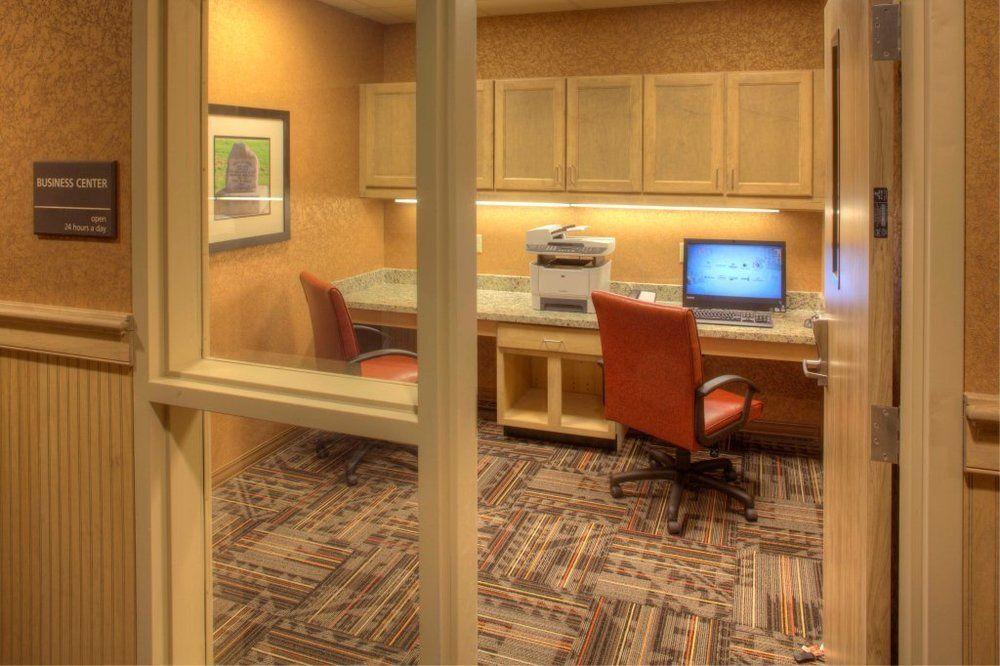 Hampton Inn & Suites Dodge City Hampton Inn & Suites Dodge City