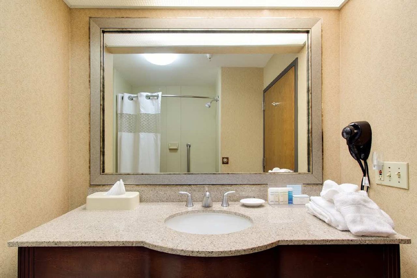 Hampton Inn Salina Hampton Inn Salina