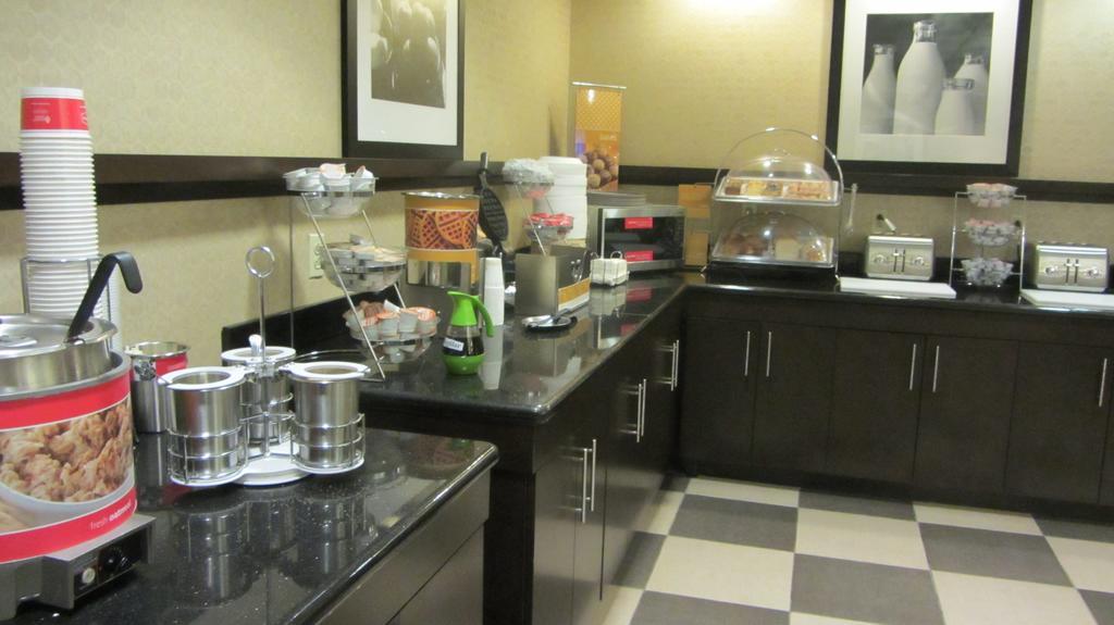 Hampton Inn Topeka Hampton Inn Topeka