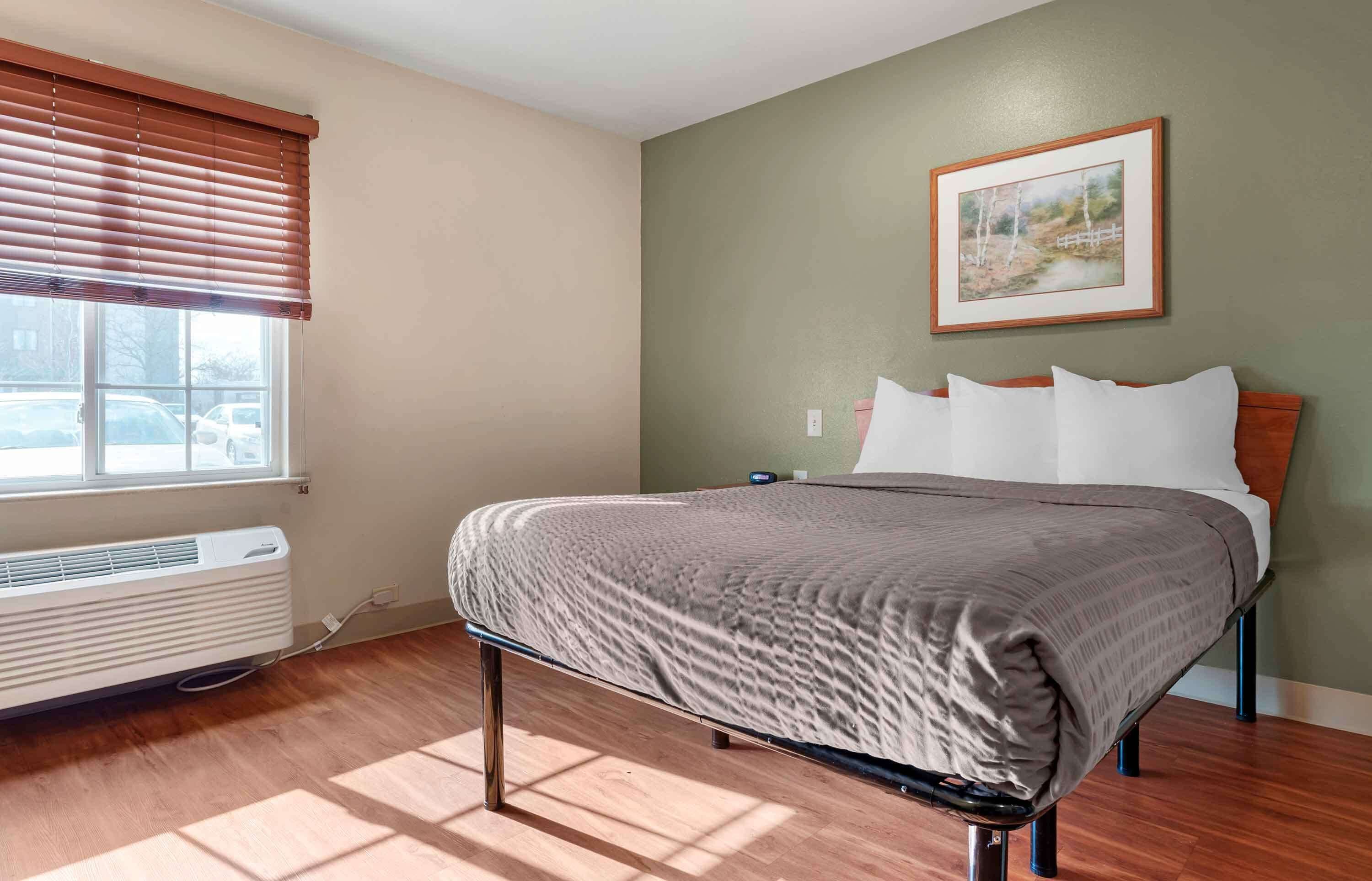 Extended Stay America Select Suites Cincinnati Florence Airport Extended Stay America Select Suites Cincinnati Florence Airport