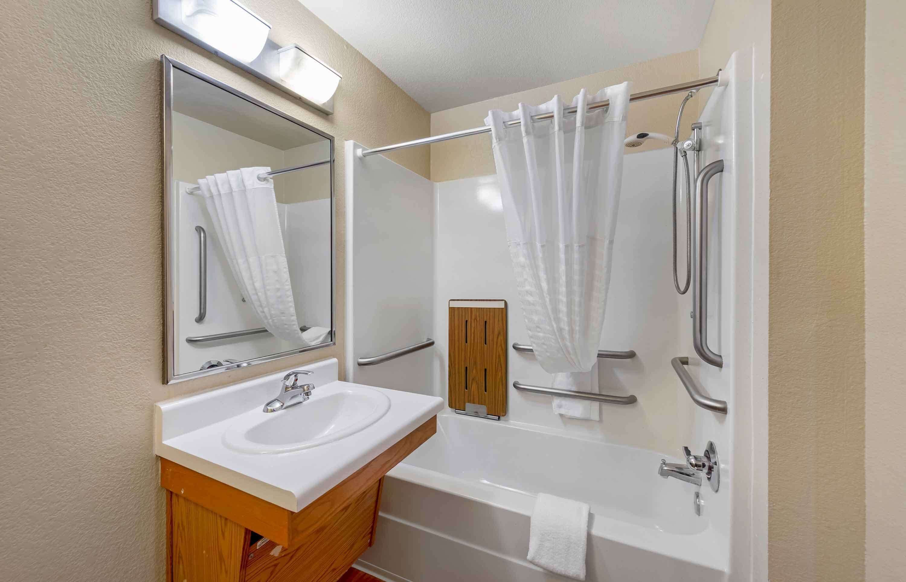 Extended Stay America Select Suites Cincinnati Florence Airport Extended Stay America Select Suites Cincinnati Florence Airport