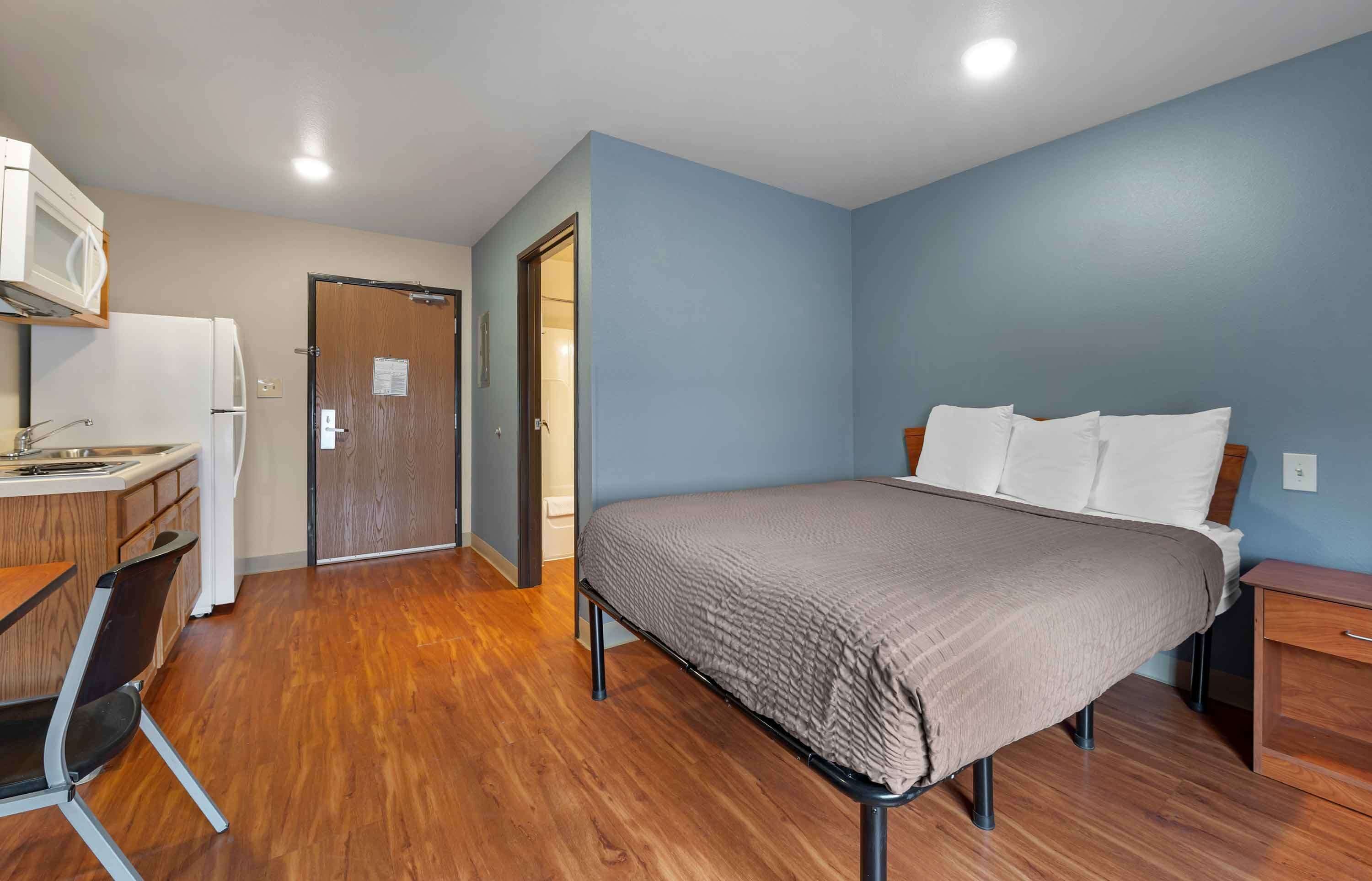 Extended Stay America Select Suites Cincinnati Florence Airport Extended Stay America Select Suites Cincinnati Florence Airport