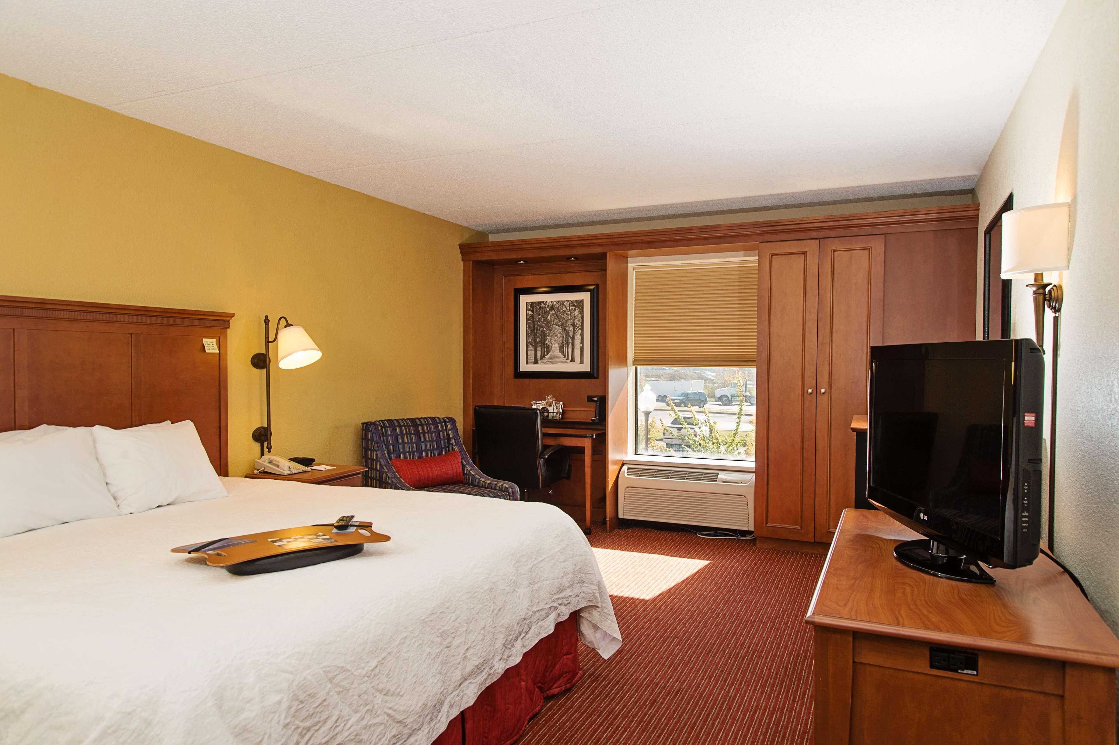 Hampton Inn Louisville Airport Hampton Inn Louisville Airport