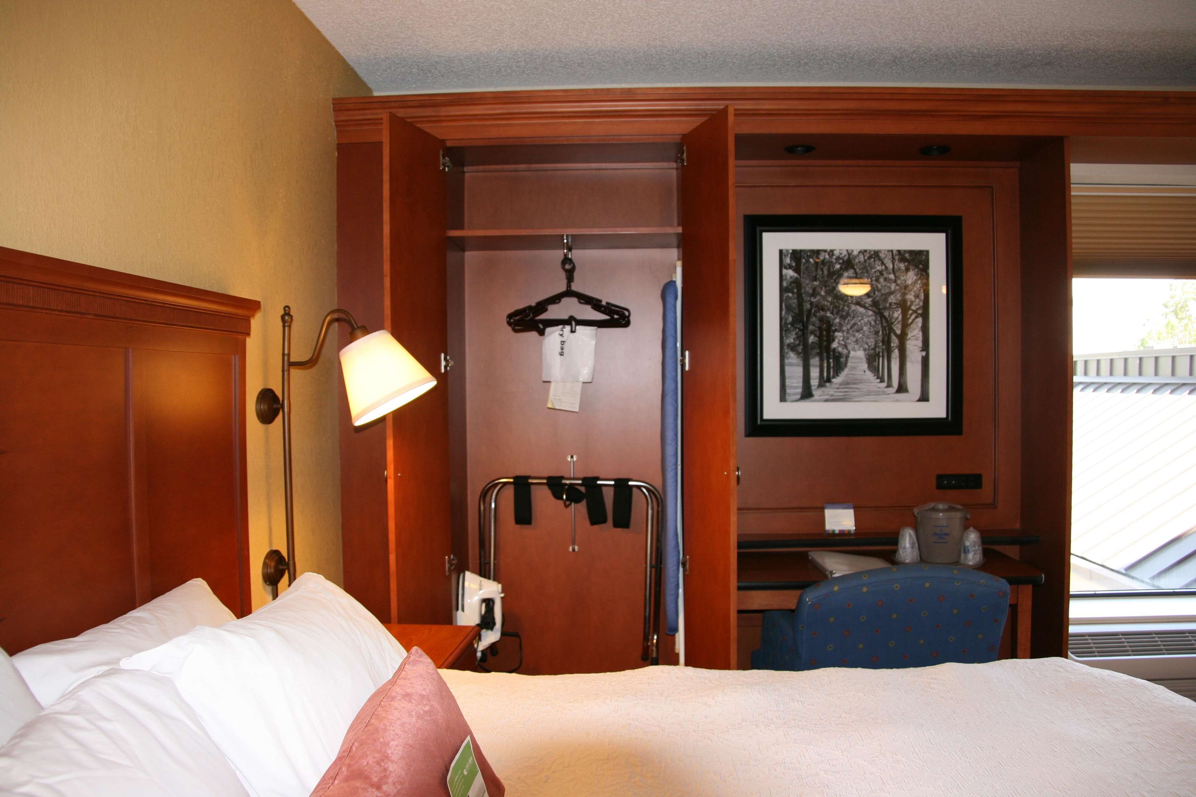 Hampton Inn Louisville Airport Hampton Inn Louisville Airport