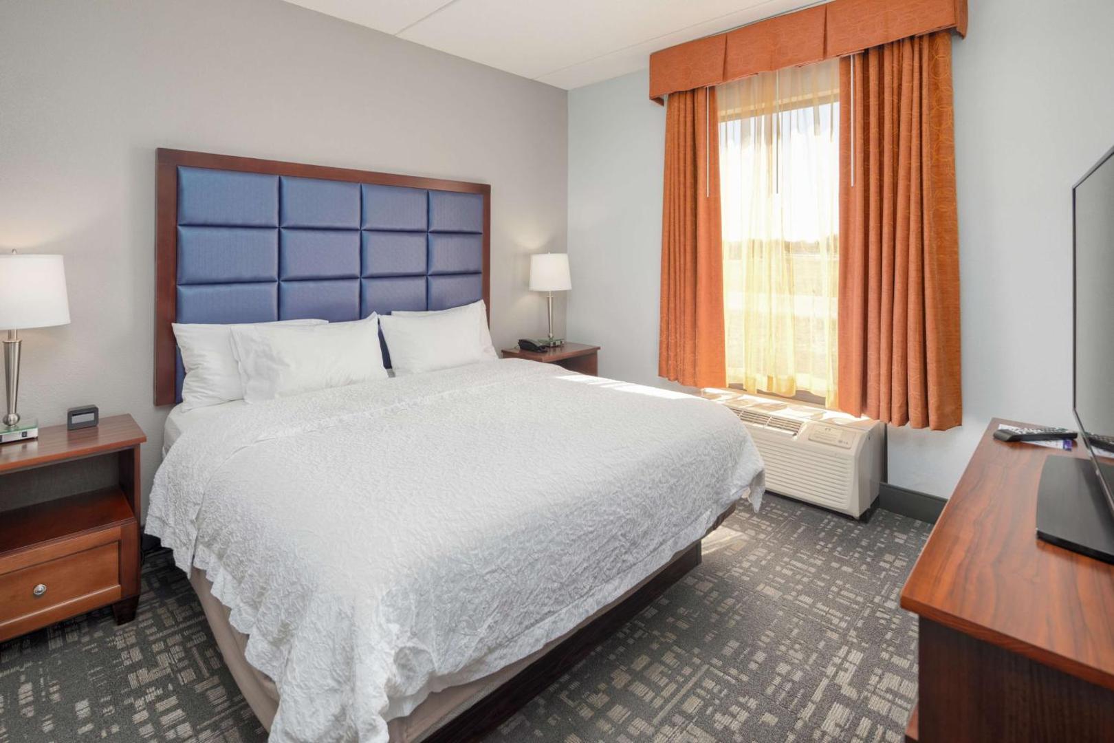 Hampton Inn Louisville Northeast Hampton Inn Louisville Northeast