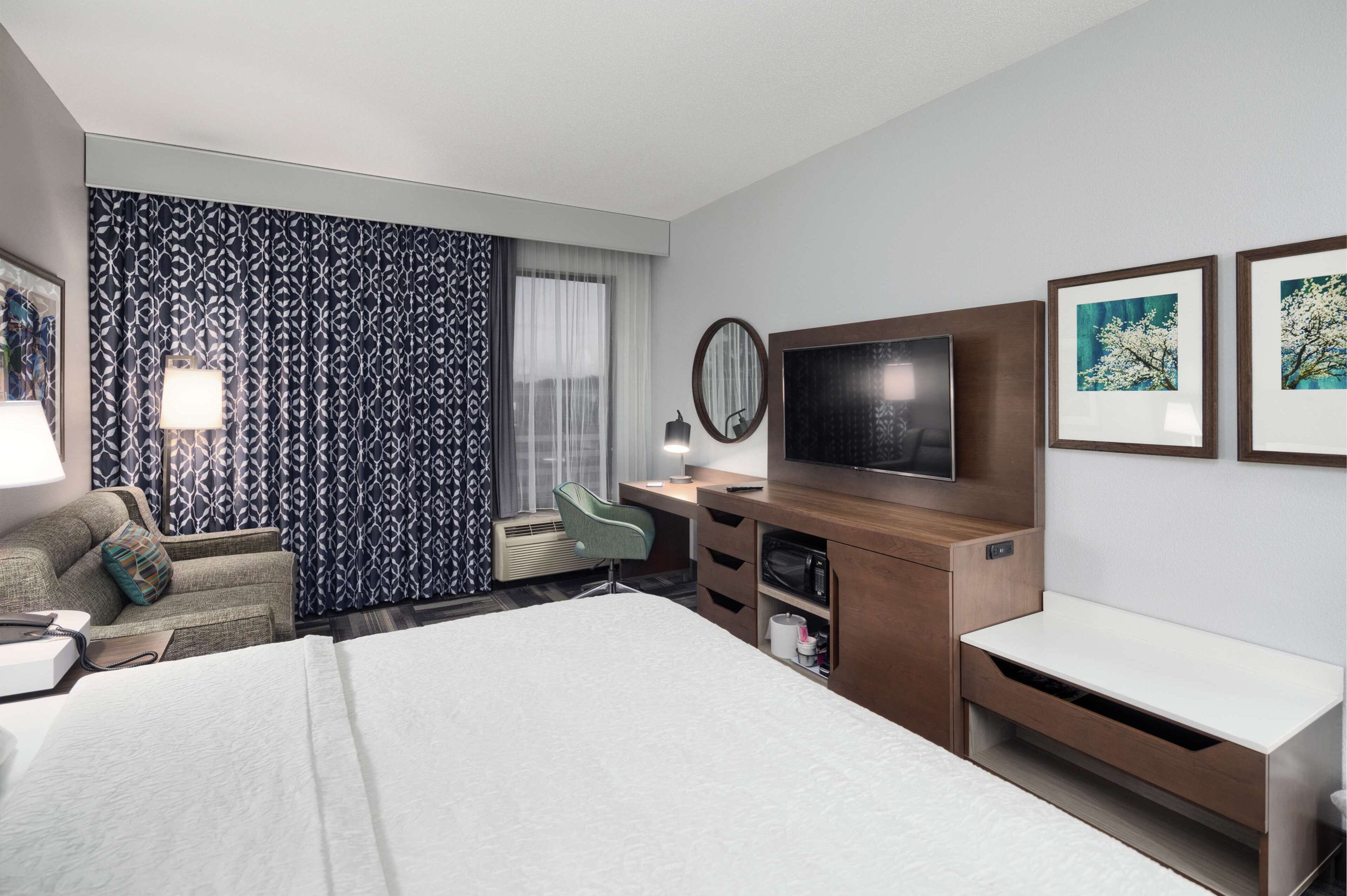 Hampton Inn Louisville Northeast Hampton Inn Louisville Northeast