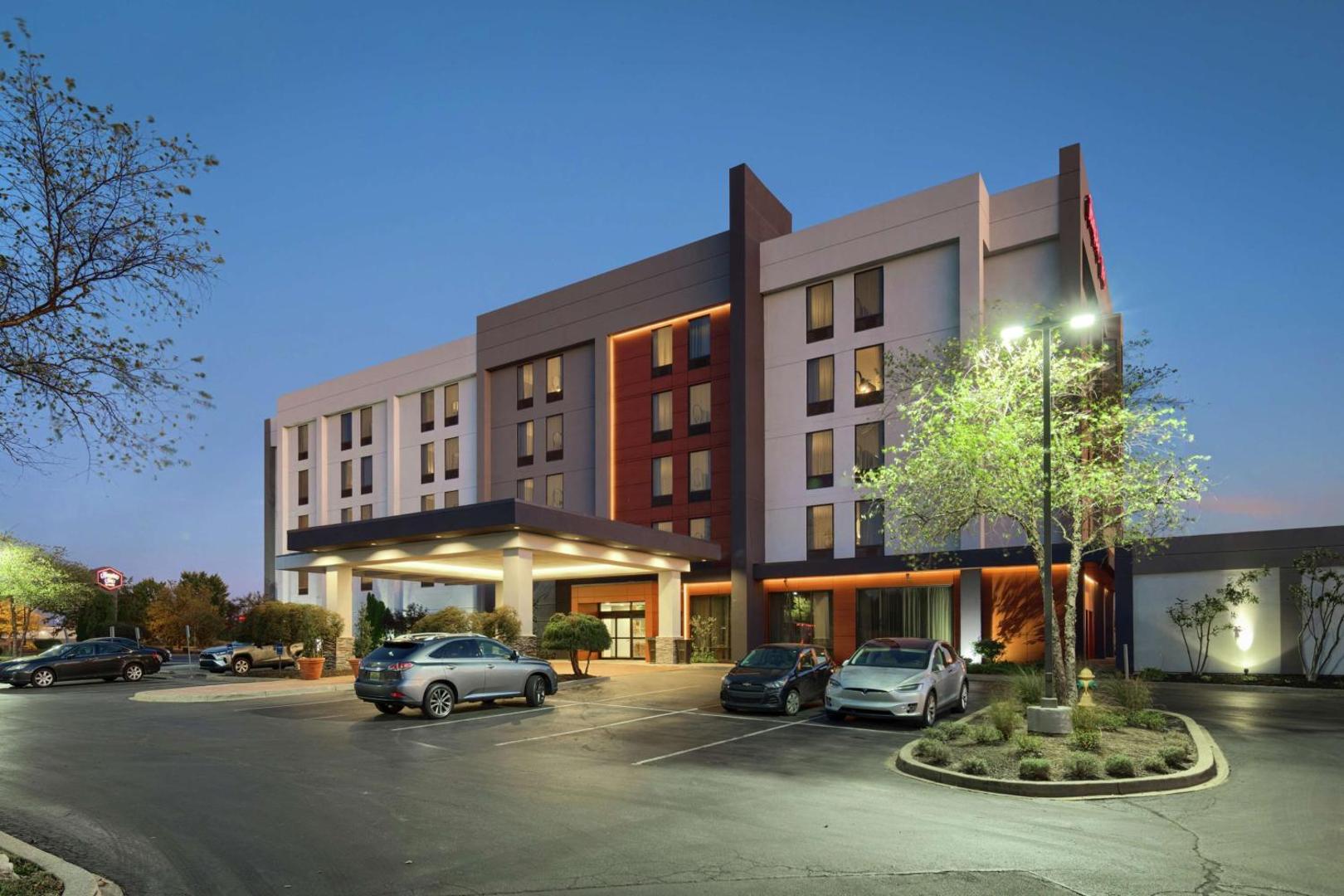 Hampton Inn Louisville Northeast Hampton Inn Louisville Northeast