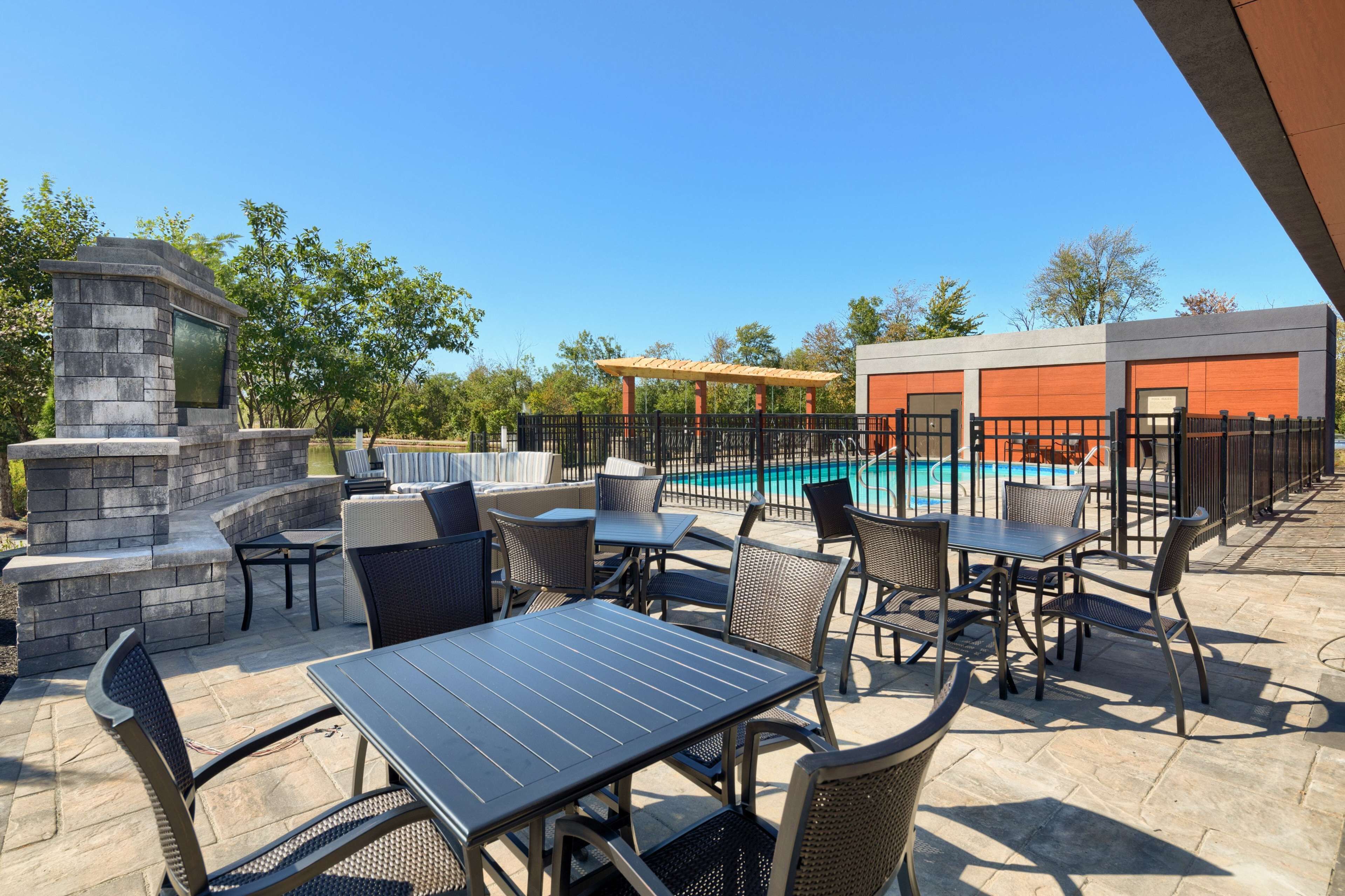 Hampton Inn Louisville Northeast Hampton Inn Louisville Northeast