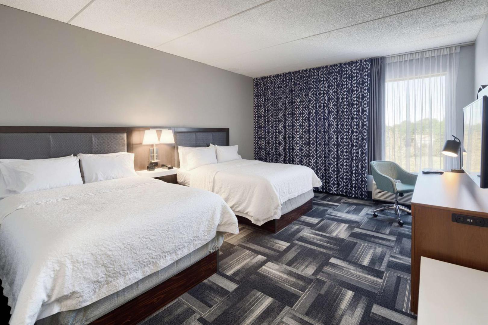 Hampton Inn Louisville Northeast Hampton Inn Louisville Northeast