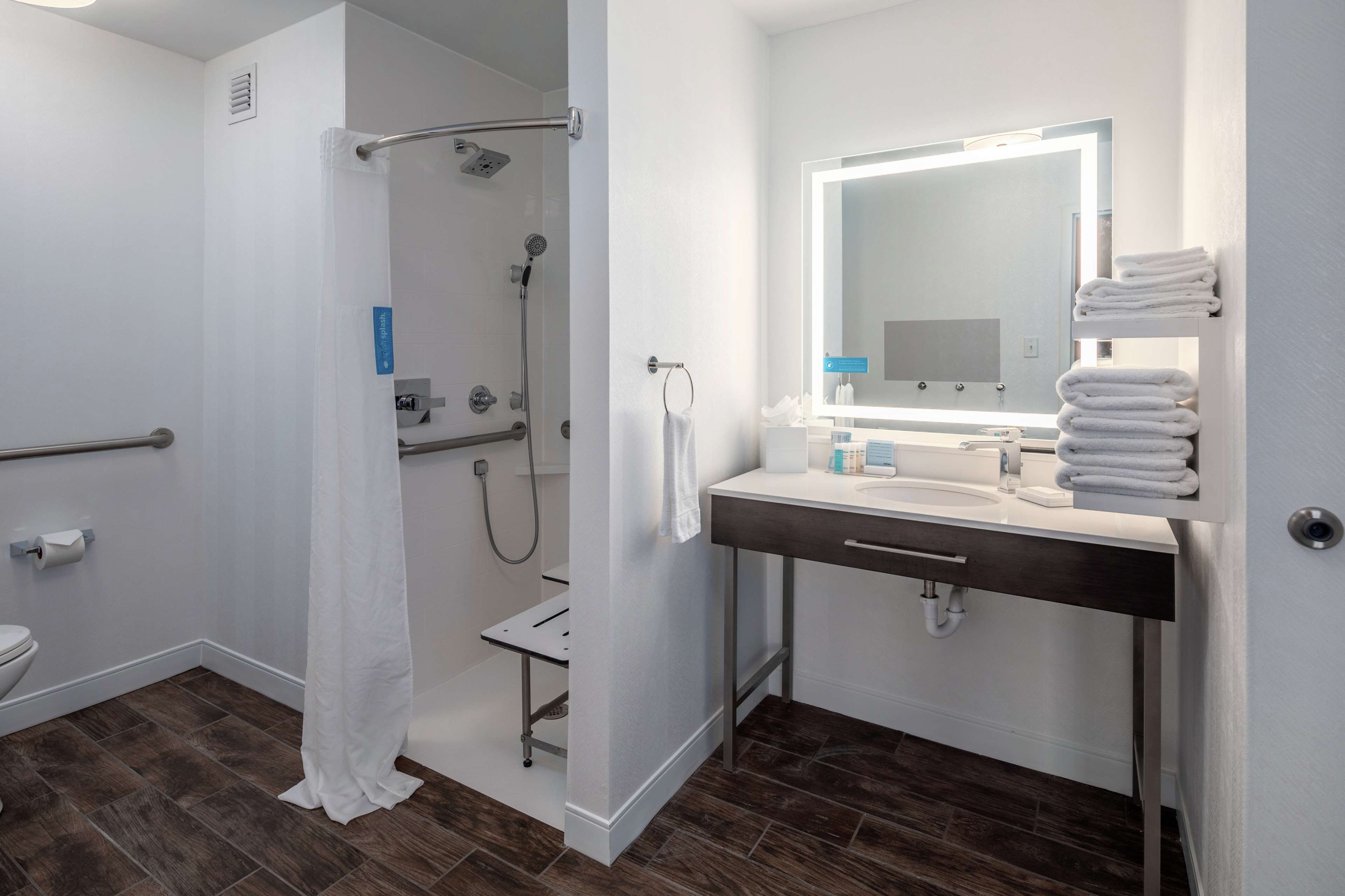 Hampton Inn Louisville Northeast Hampton Inn Louisville Northeast