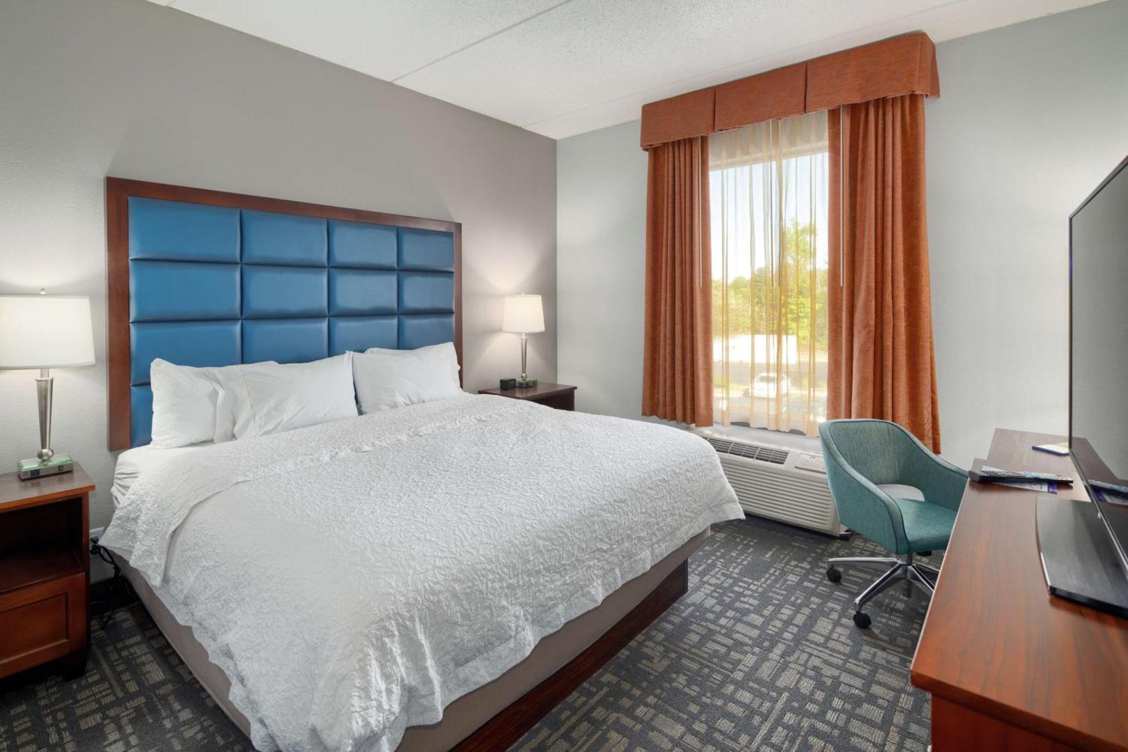 Hampton Inn Louisville Northeast Hampton Inn Louisville Northeast