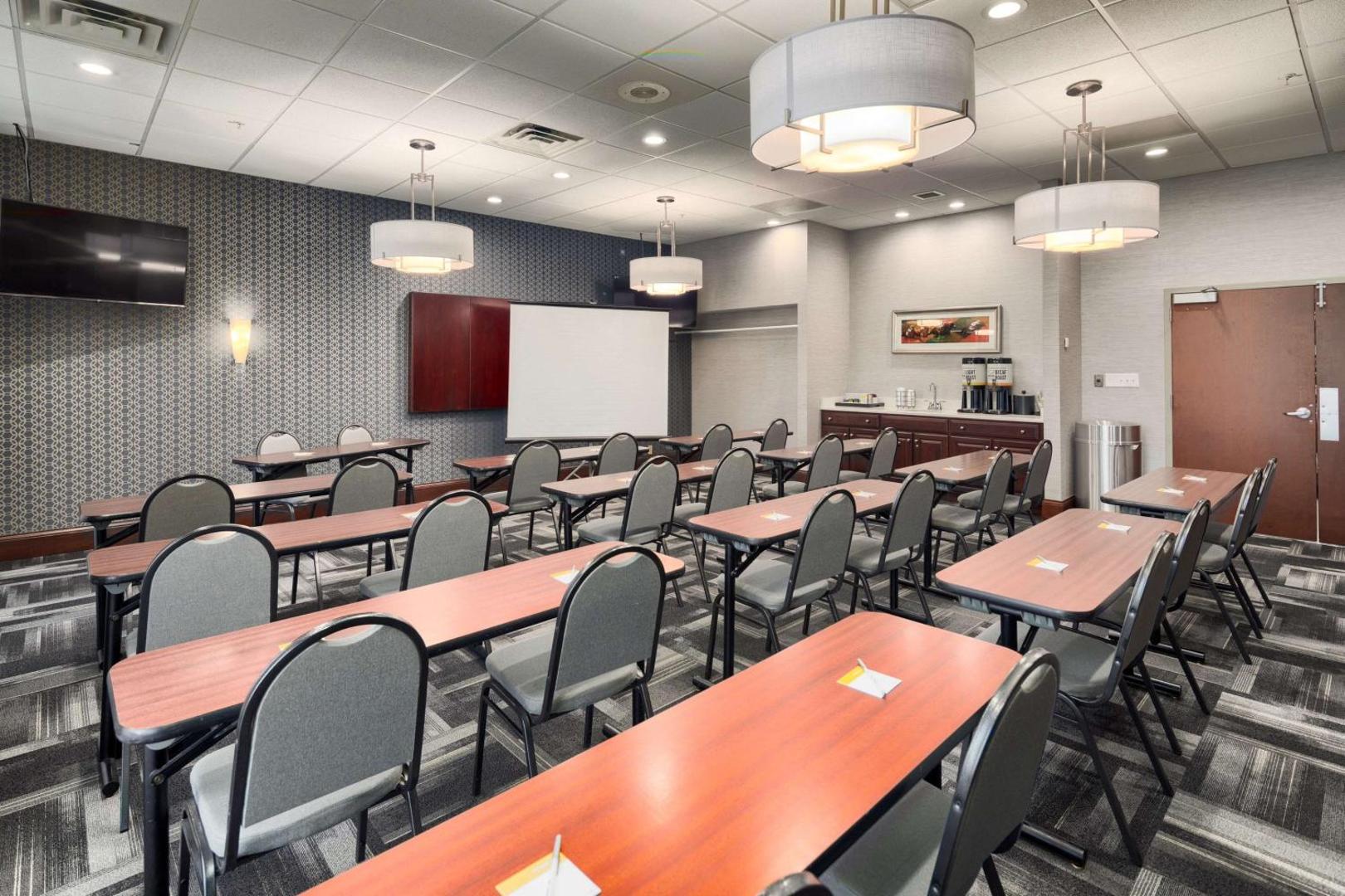 Hampton Inn Louisville Northeast Hampton Inn Louisville Northeast
