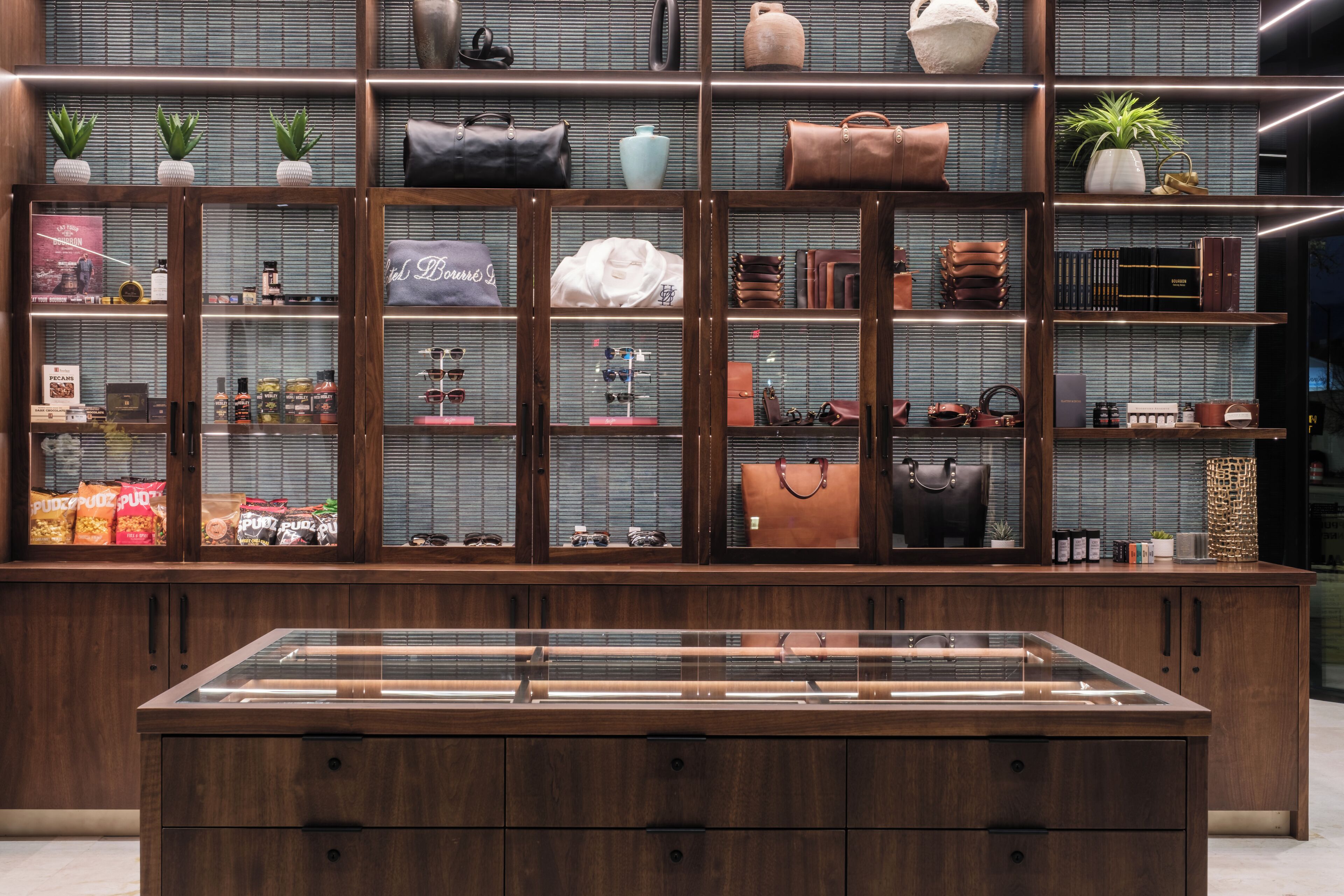 Hotel Bourre Bonne Louisville Curio Collection by Hilton