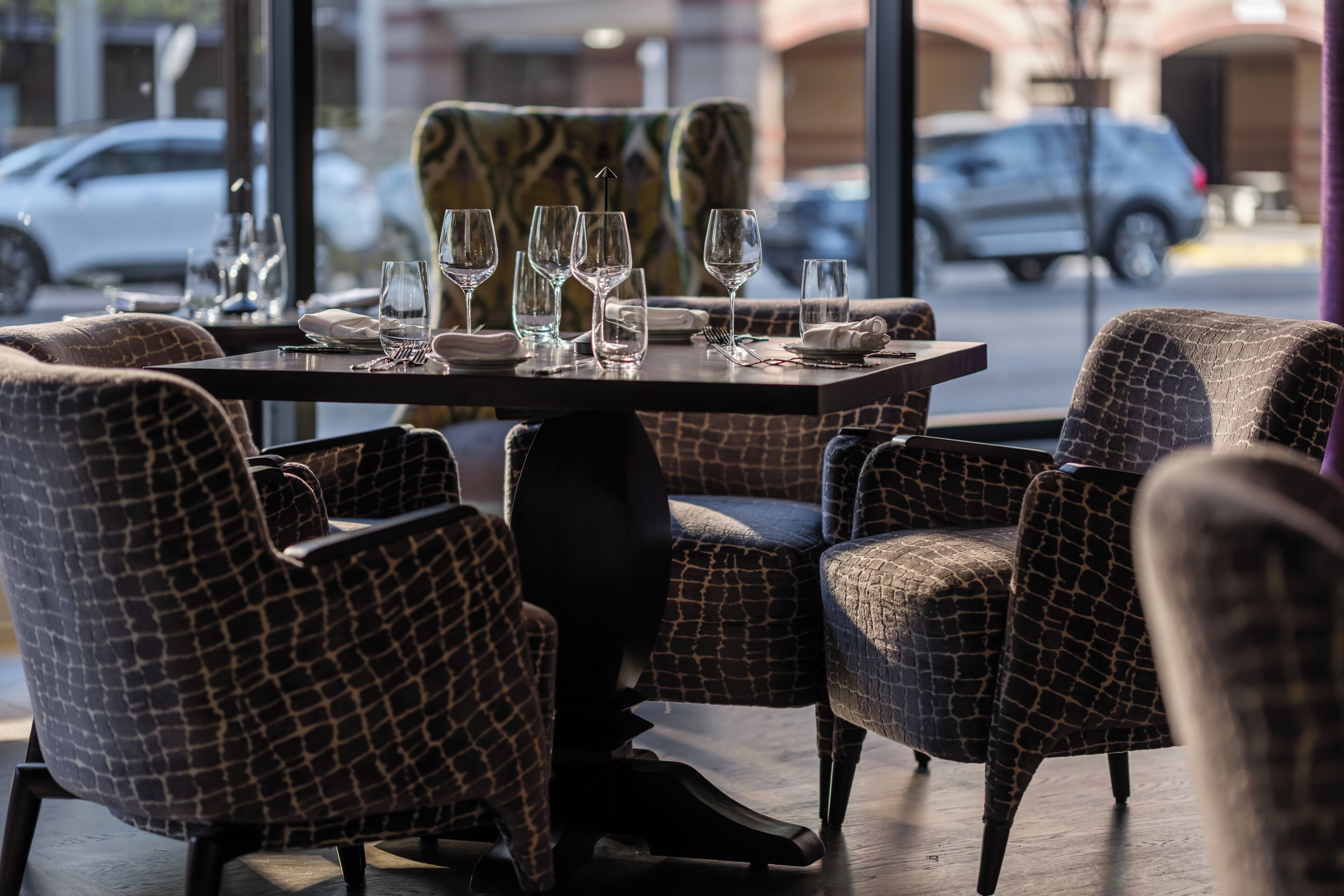 Hotel Bourre Bonne Louisville Curio Collection by Hilton