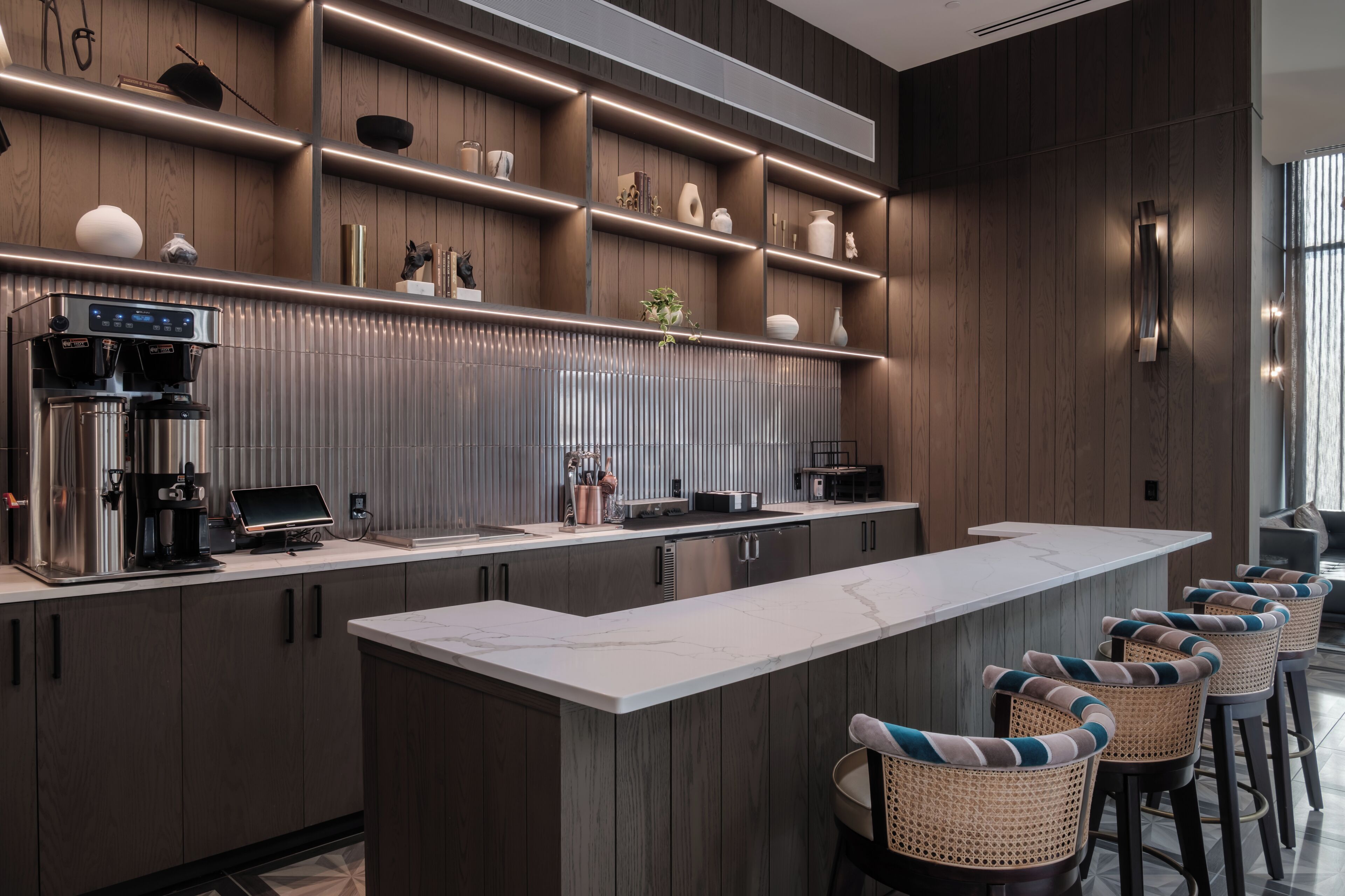 Hotel Bourre Bonne Louisville Curio Collection by Hilton