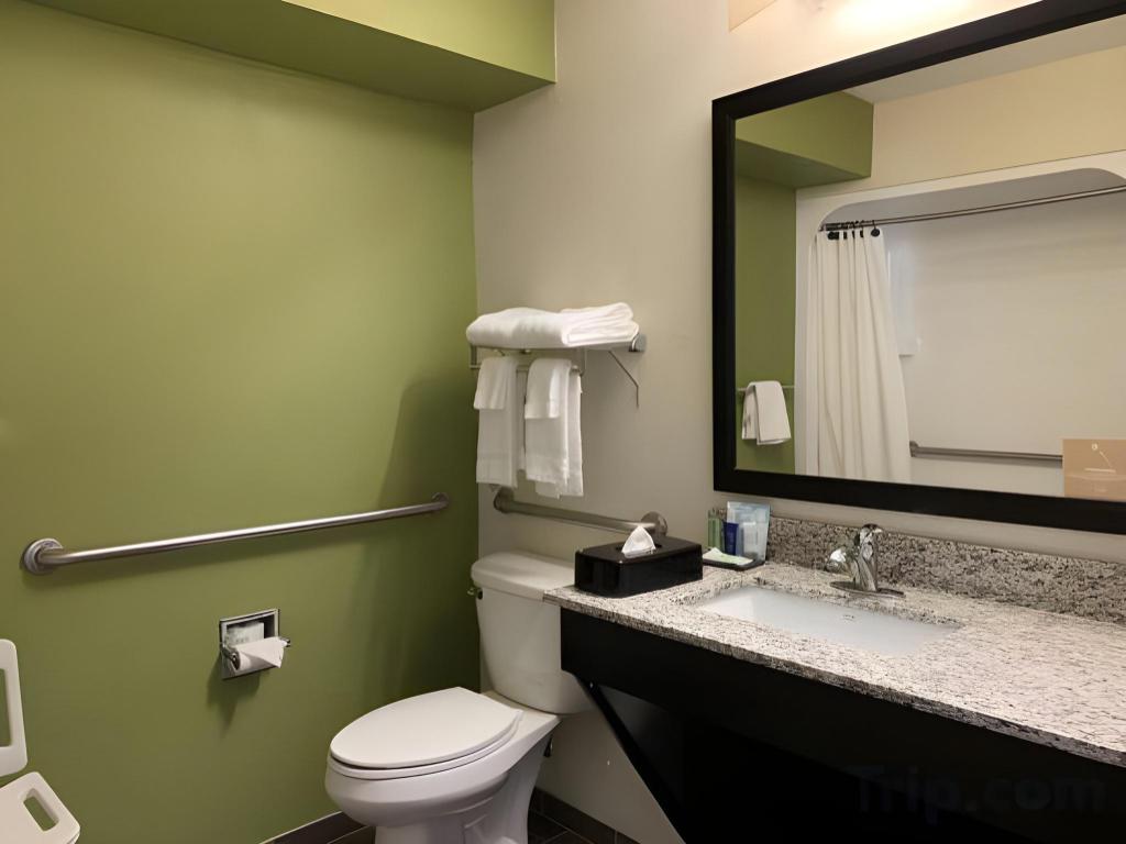 Spark by Hilton Louisville Airport Spark by Hilton Louisville Airport