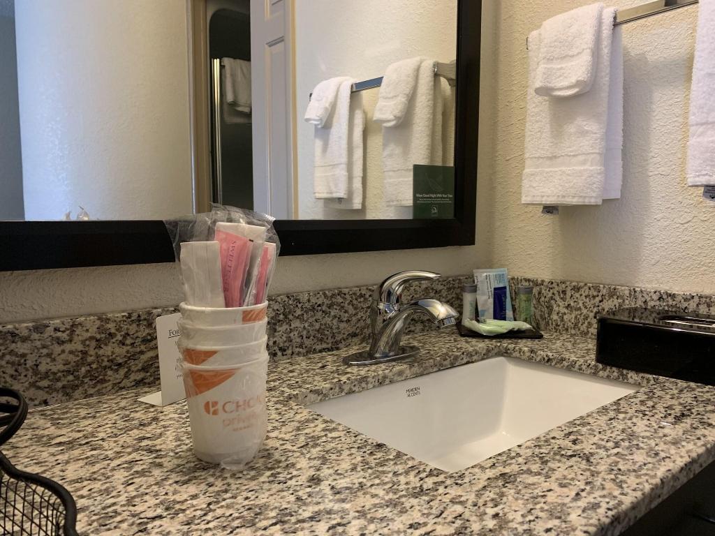 Spark by Hilton Louisville Airport Spark by Hilton Louisville Airport