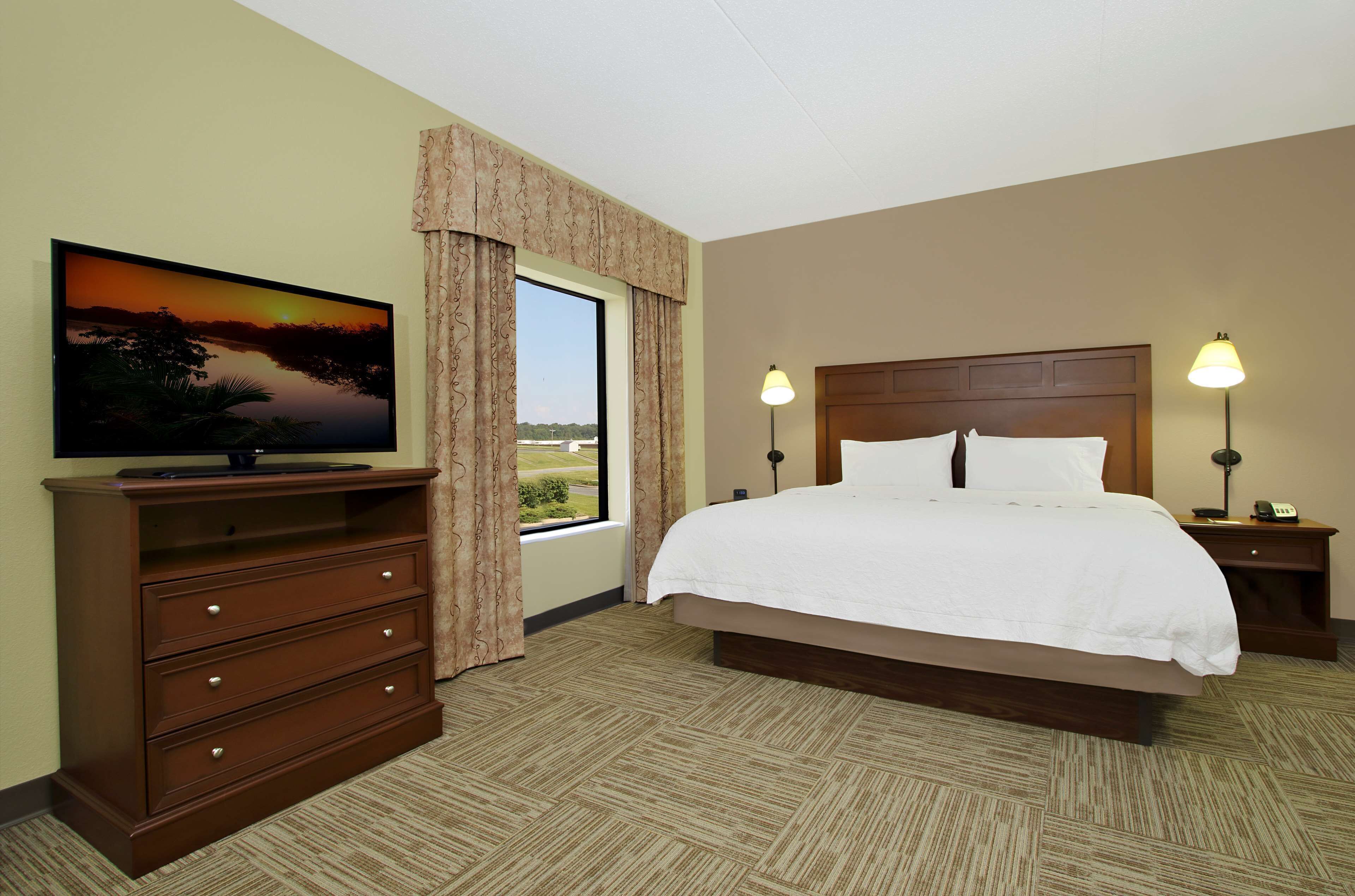 Hampton Inn & Suites Madisonville Hampton Inn & Suites Madisonville