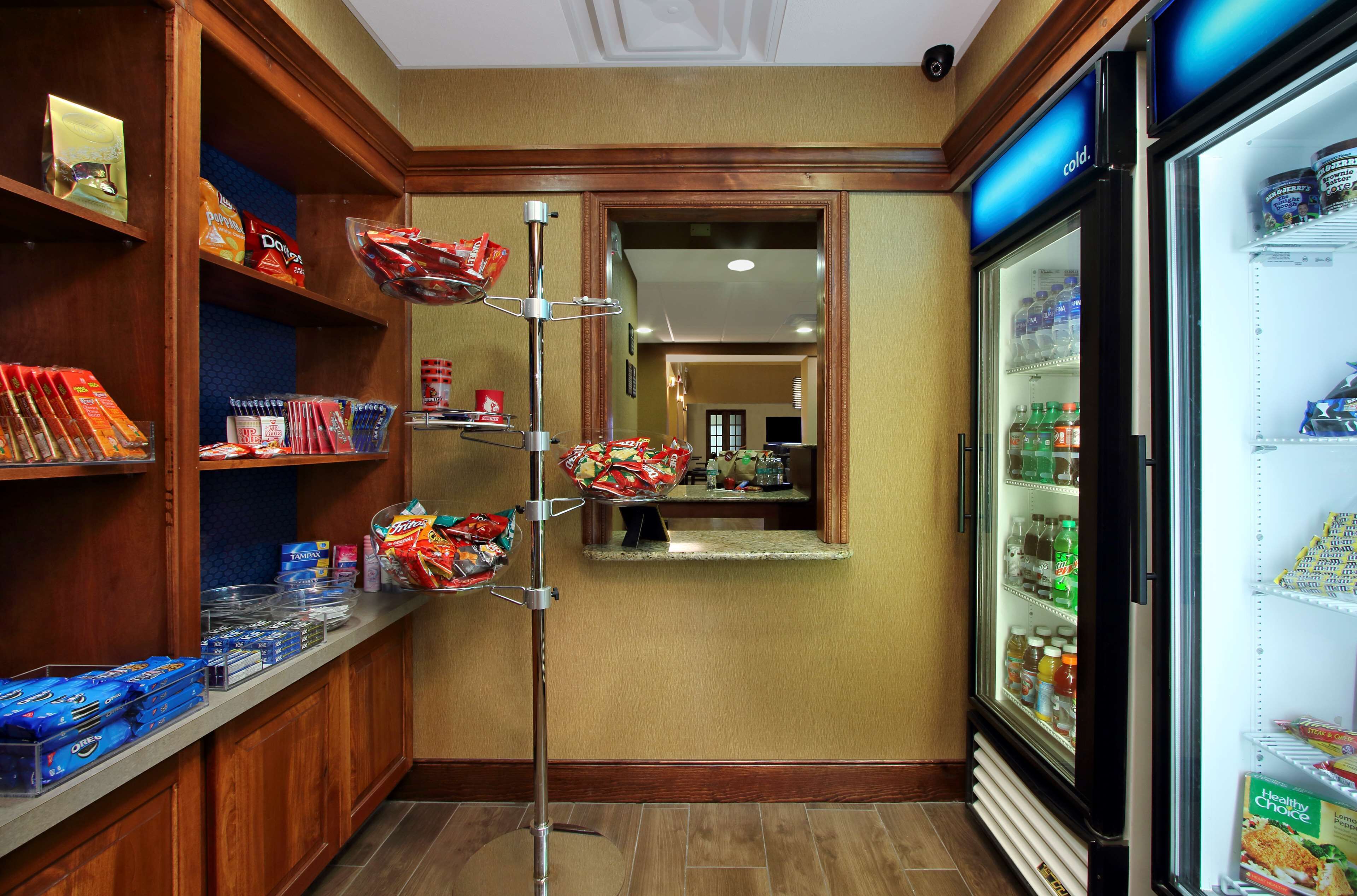 Hampton Inn & Suites Madisonville Hampton Inn & Suites Madisonville