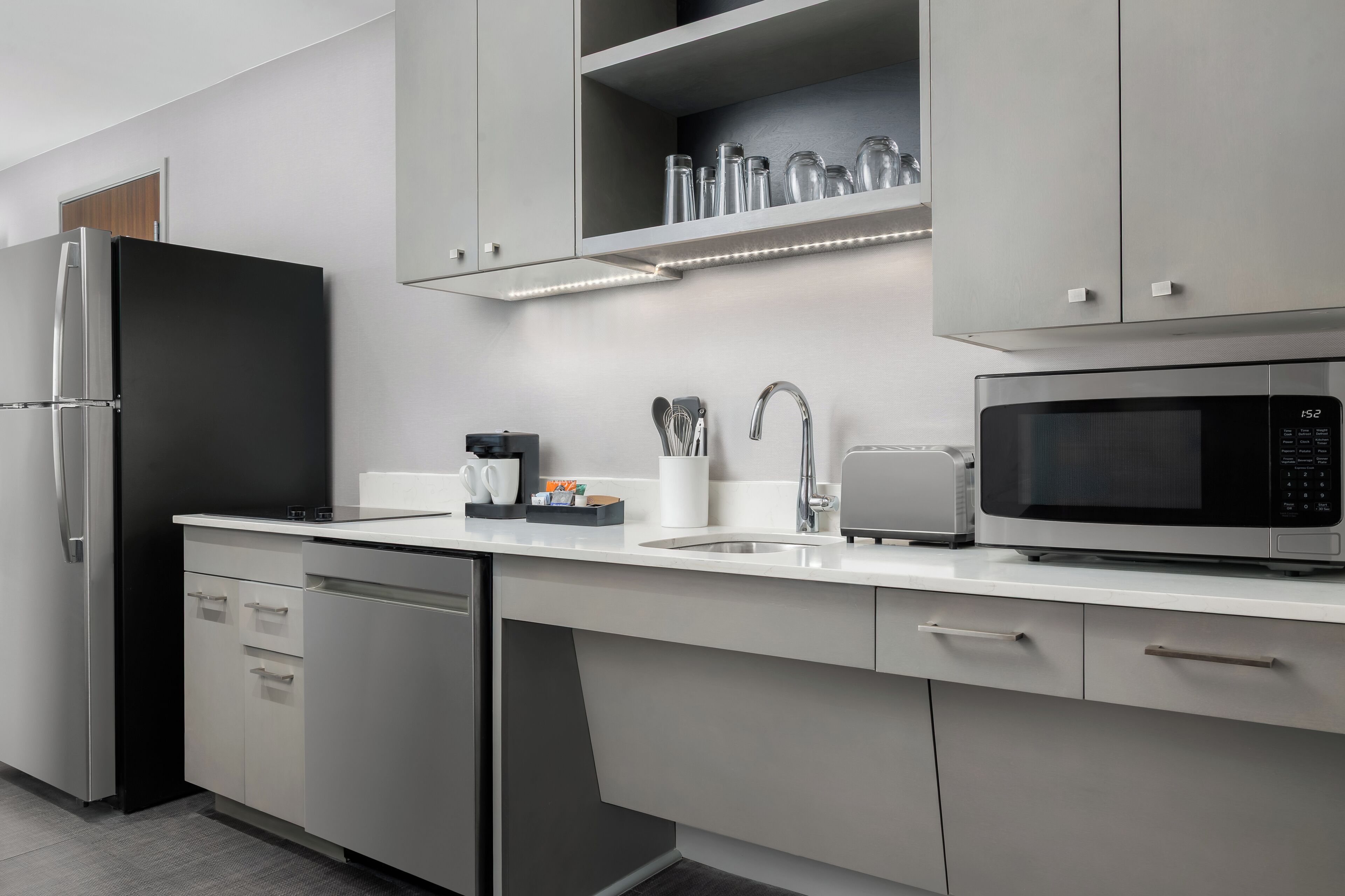 Homewood Suites by Hilton Newport Cincinnati