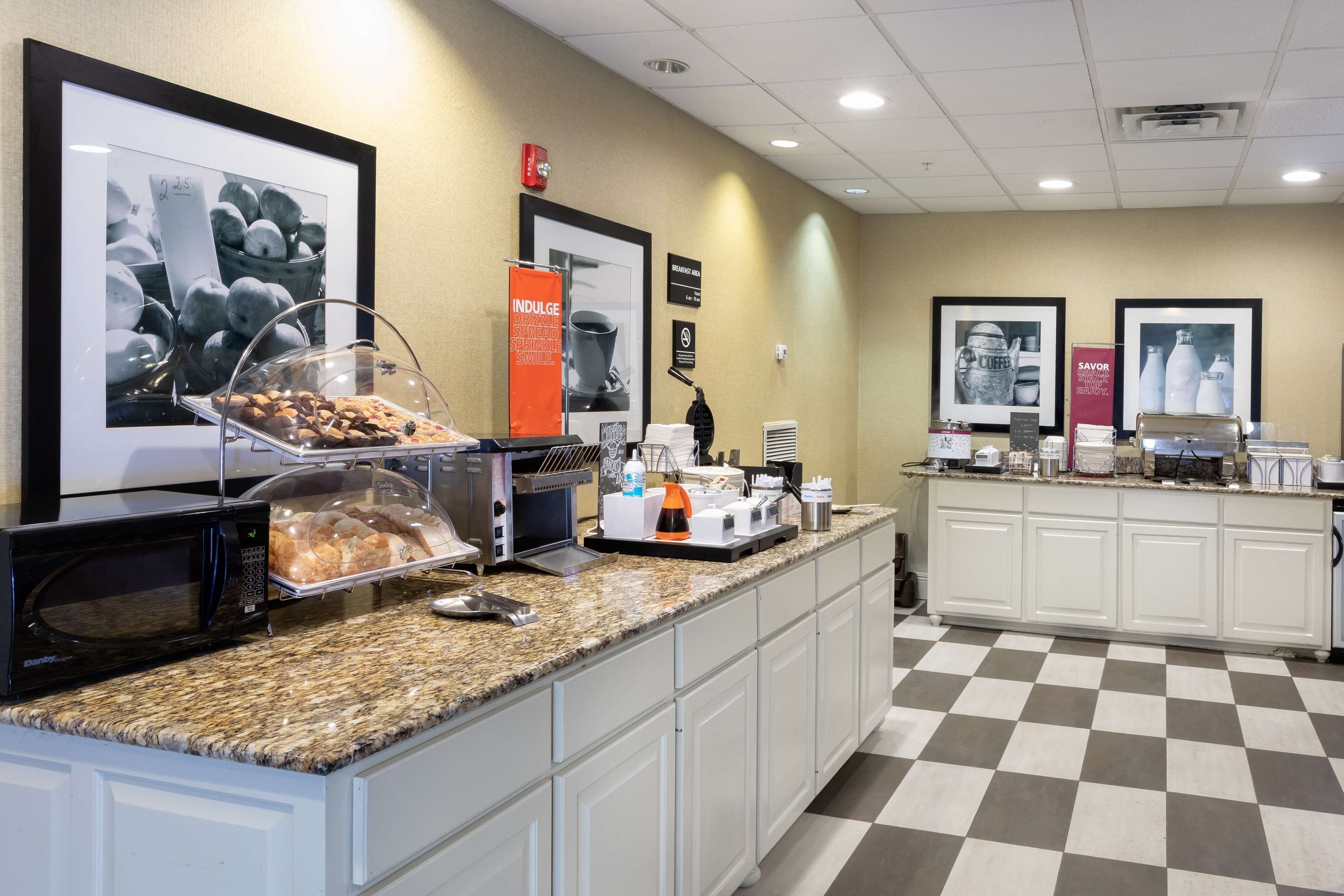 Hampton Inn & Suites Baton Rouge I-10 East Hampton Inn & Suites Baton Rouge I-10 East