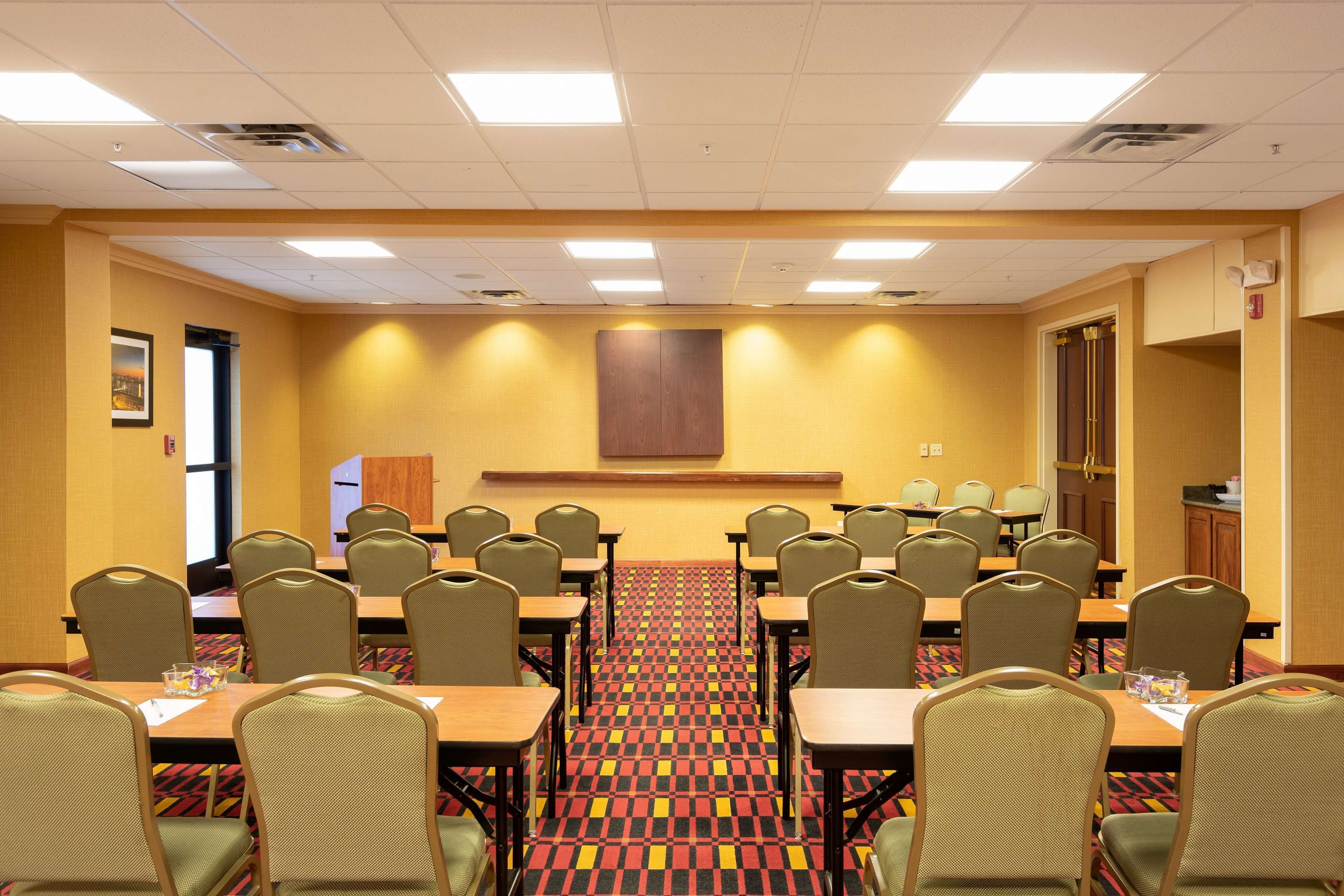 Hampton Inn & Suites Baton Rouge I-10 East Hampton Inn & Suites Baton Rouge I-10 East