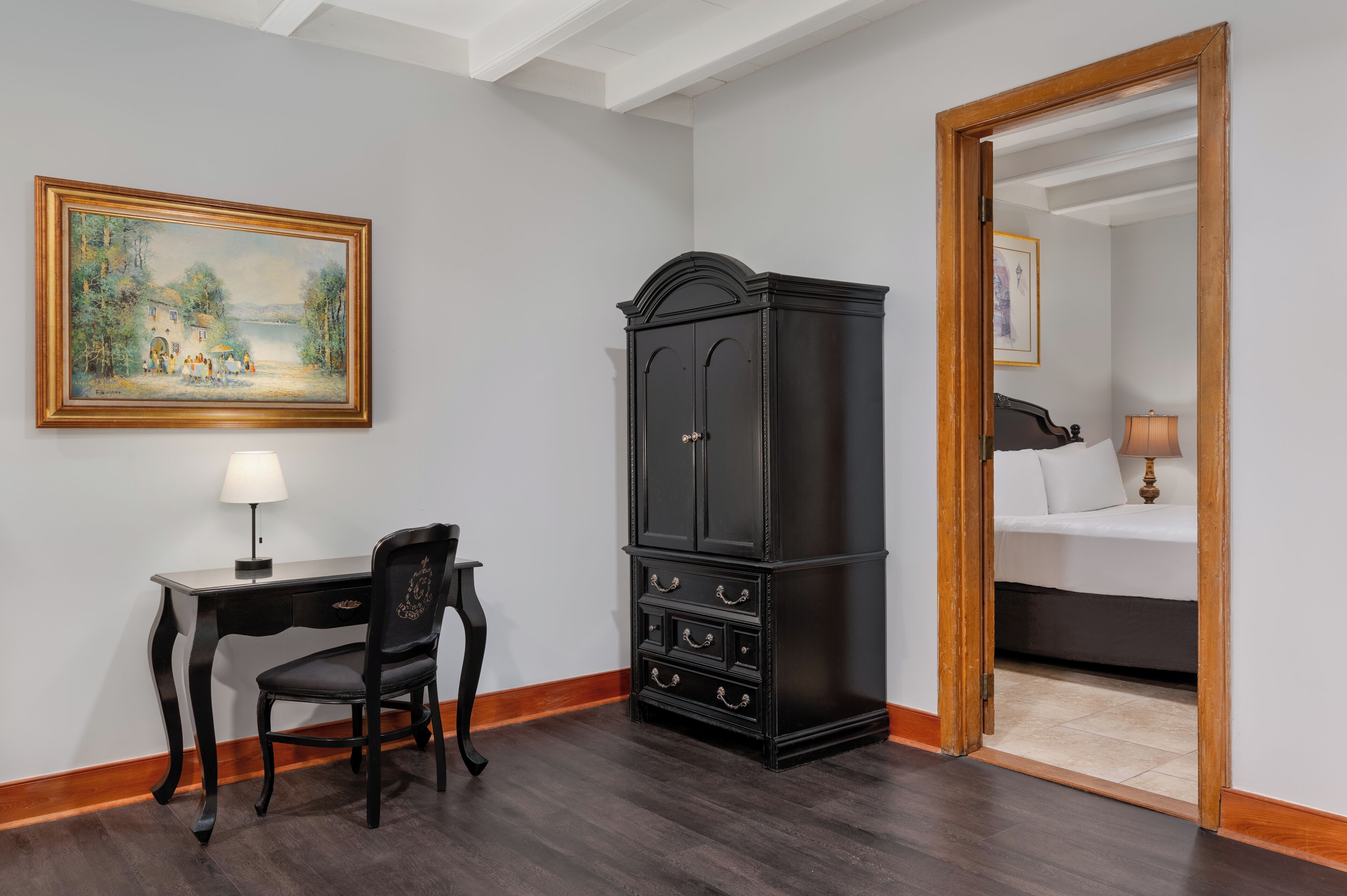 Chateau Hotel Chateau Hotel
