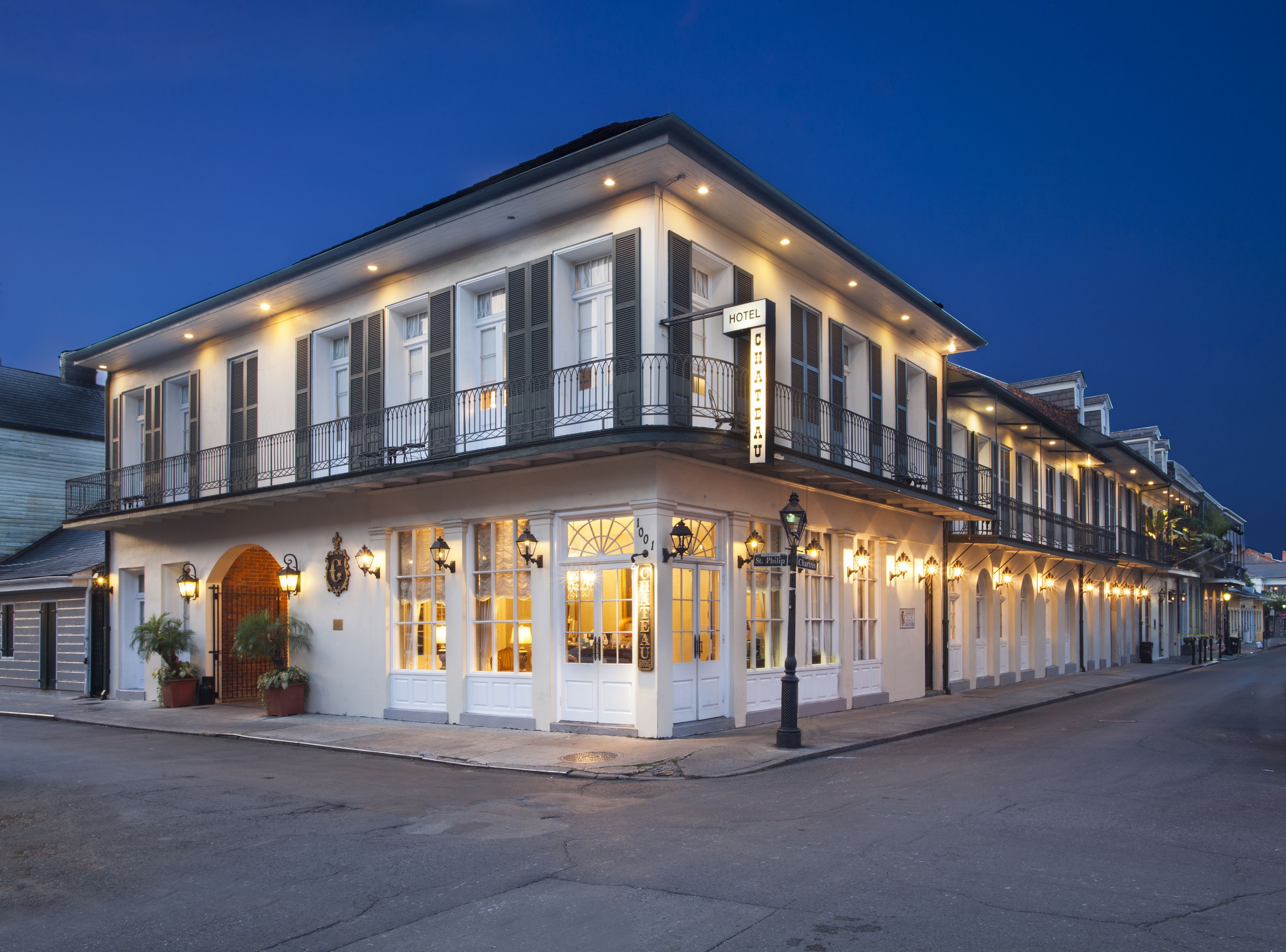 Chateau Hotel Chateau Hotel