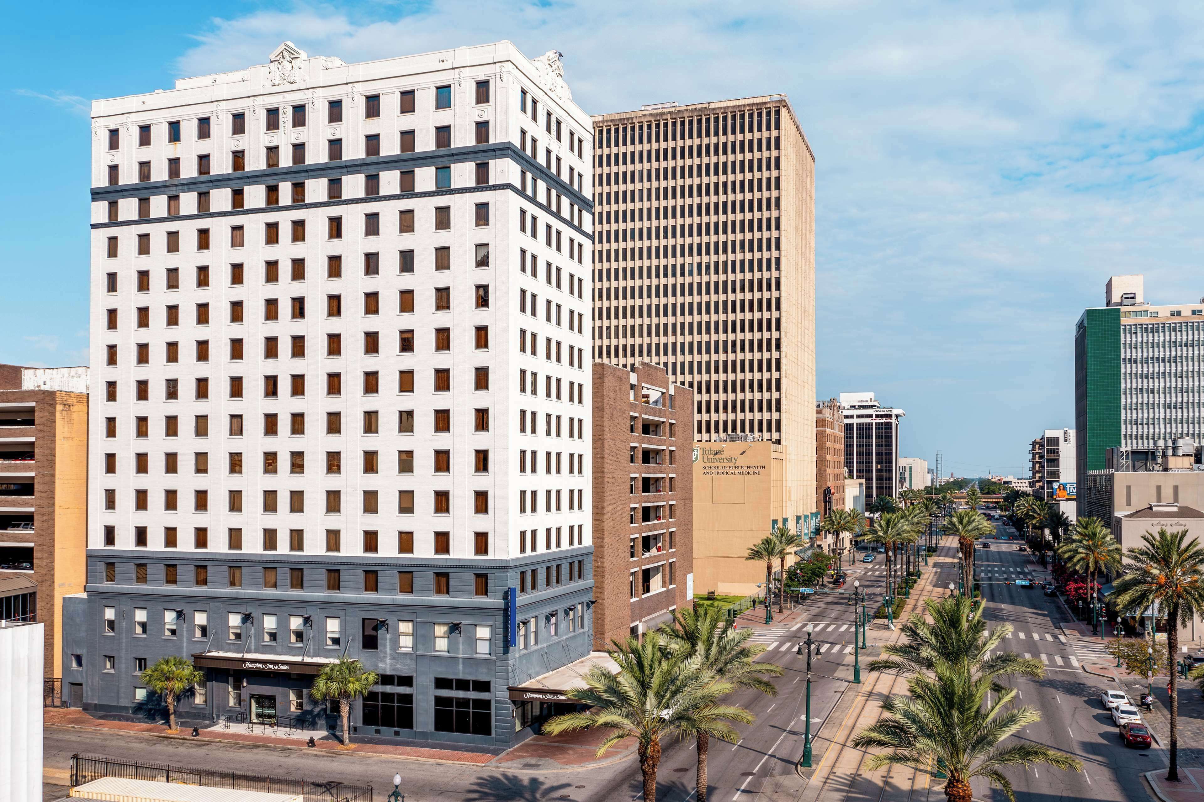 Hampton Inn & Suites New Orleans Canal St. French Quarter Hampton Inn & Suites New Orleans Canal St. French Quarter