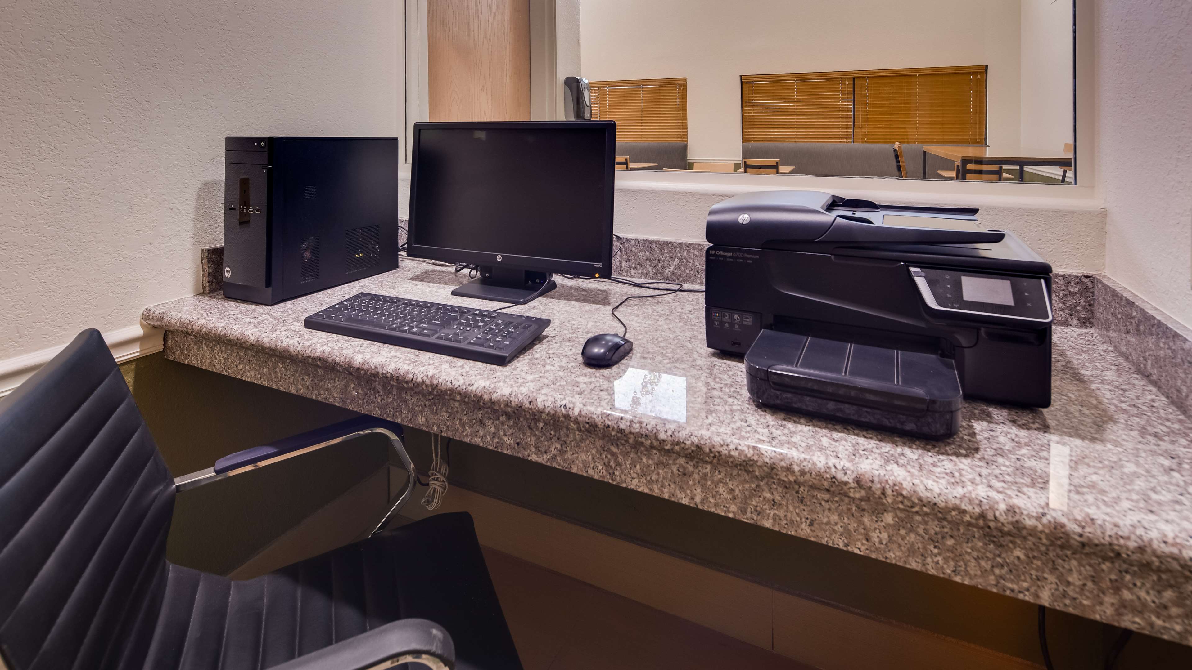 Best Western Rayne Inn