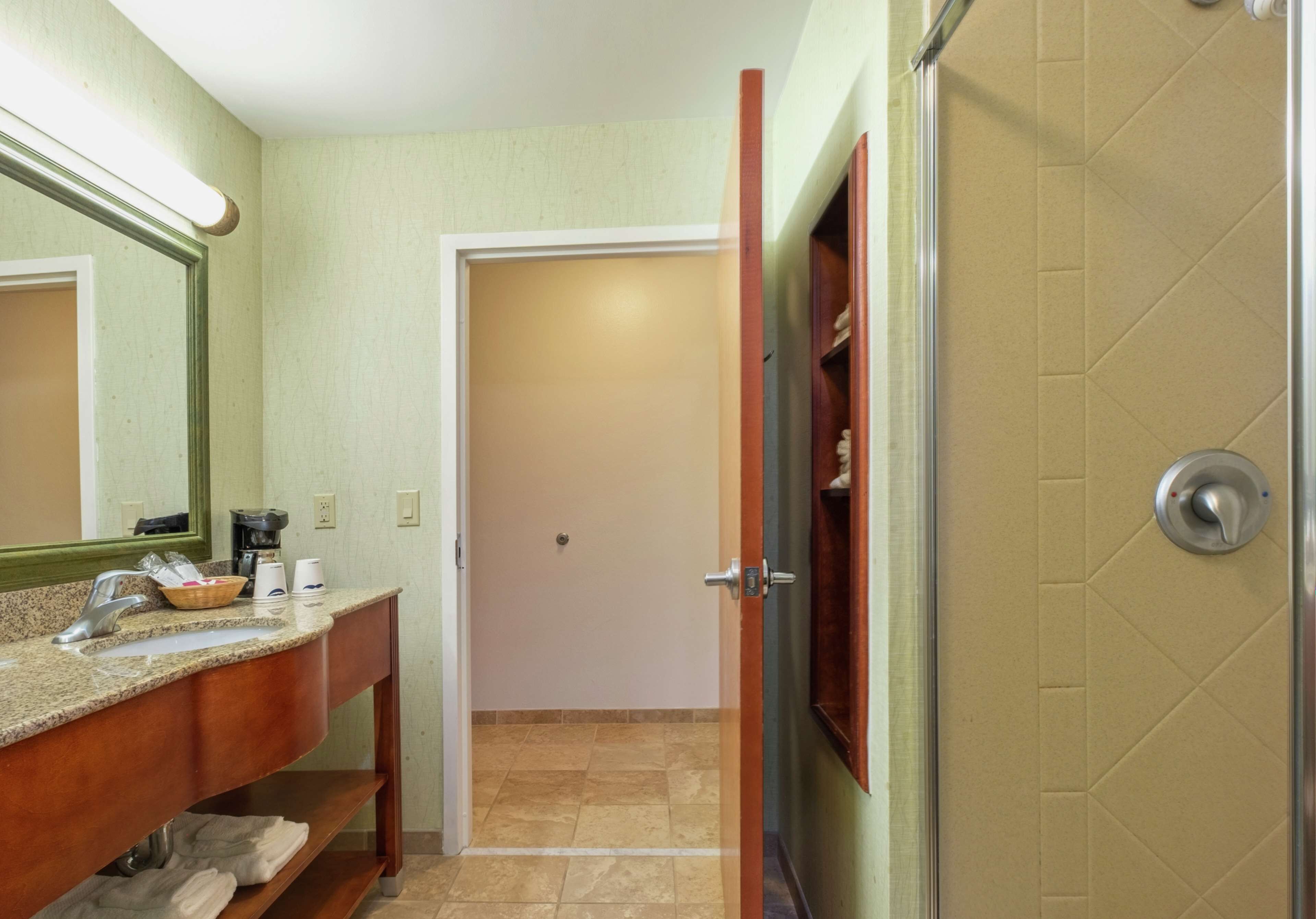 Hampton Inn & Suites Rockland Hampton Inn & Suites Rockland