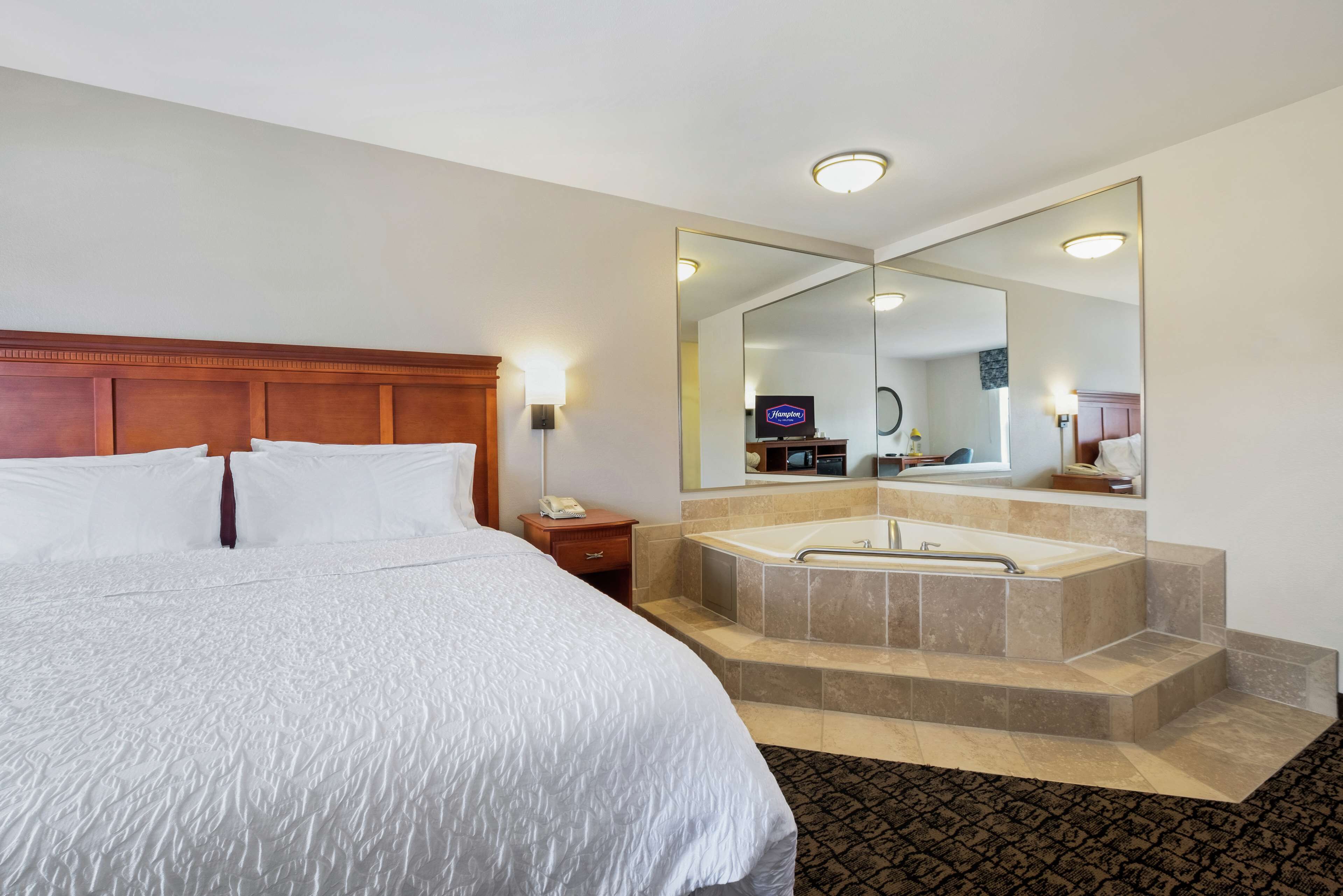 Hampton Inn & Suites Rockland Hampton Inn & Suites Rockland