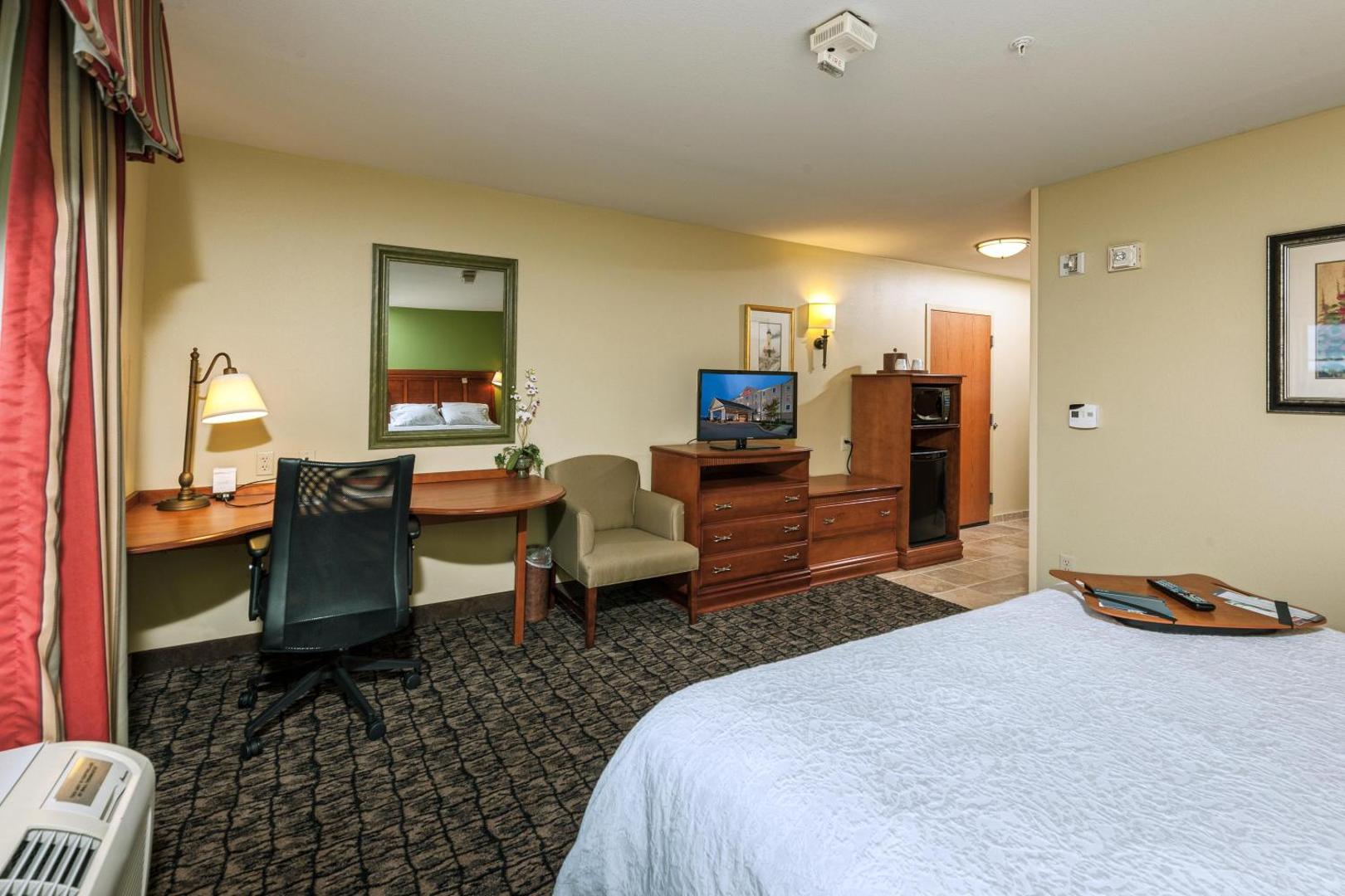 Hampton Inn & Suites Rockland Hampton Inn & Suites Rockland