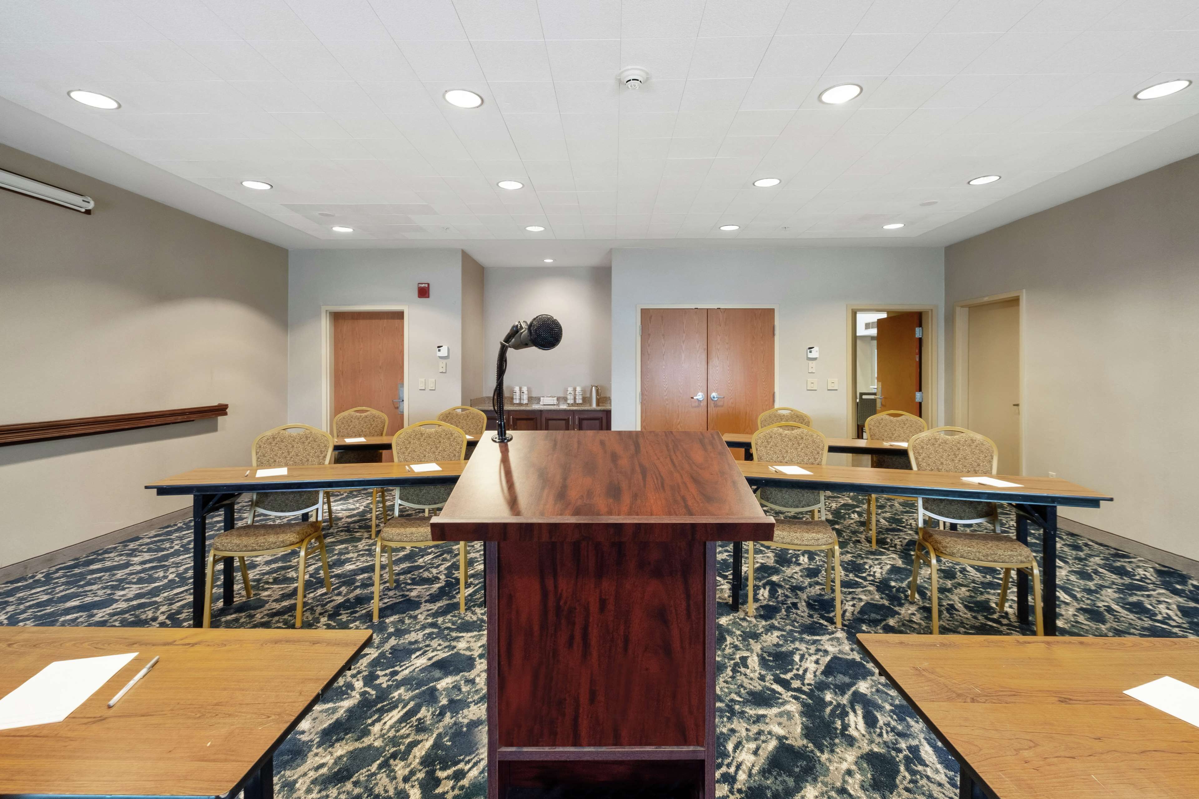 Hampton Inn & Suites Rockland Hampton Inn & Suites Rockland