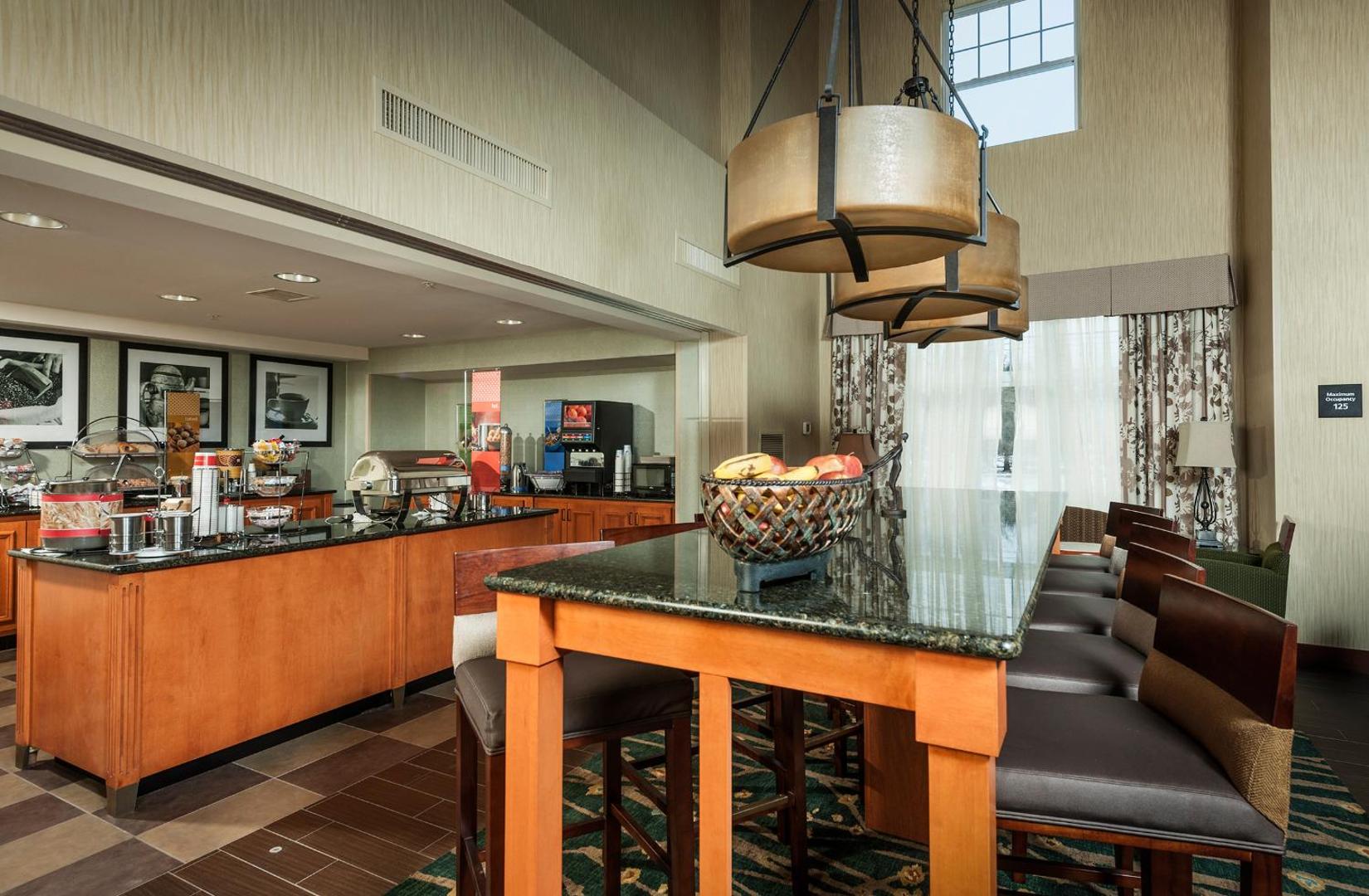 Hampton Inn & Suites Rockland Hampton Inn & Suites Rockland