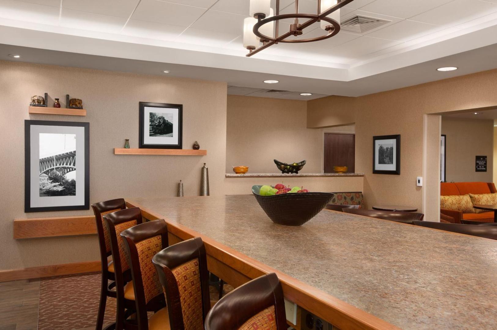 Hampton Inn Waterville Hampton Inn Waterville