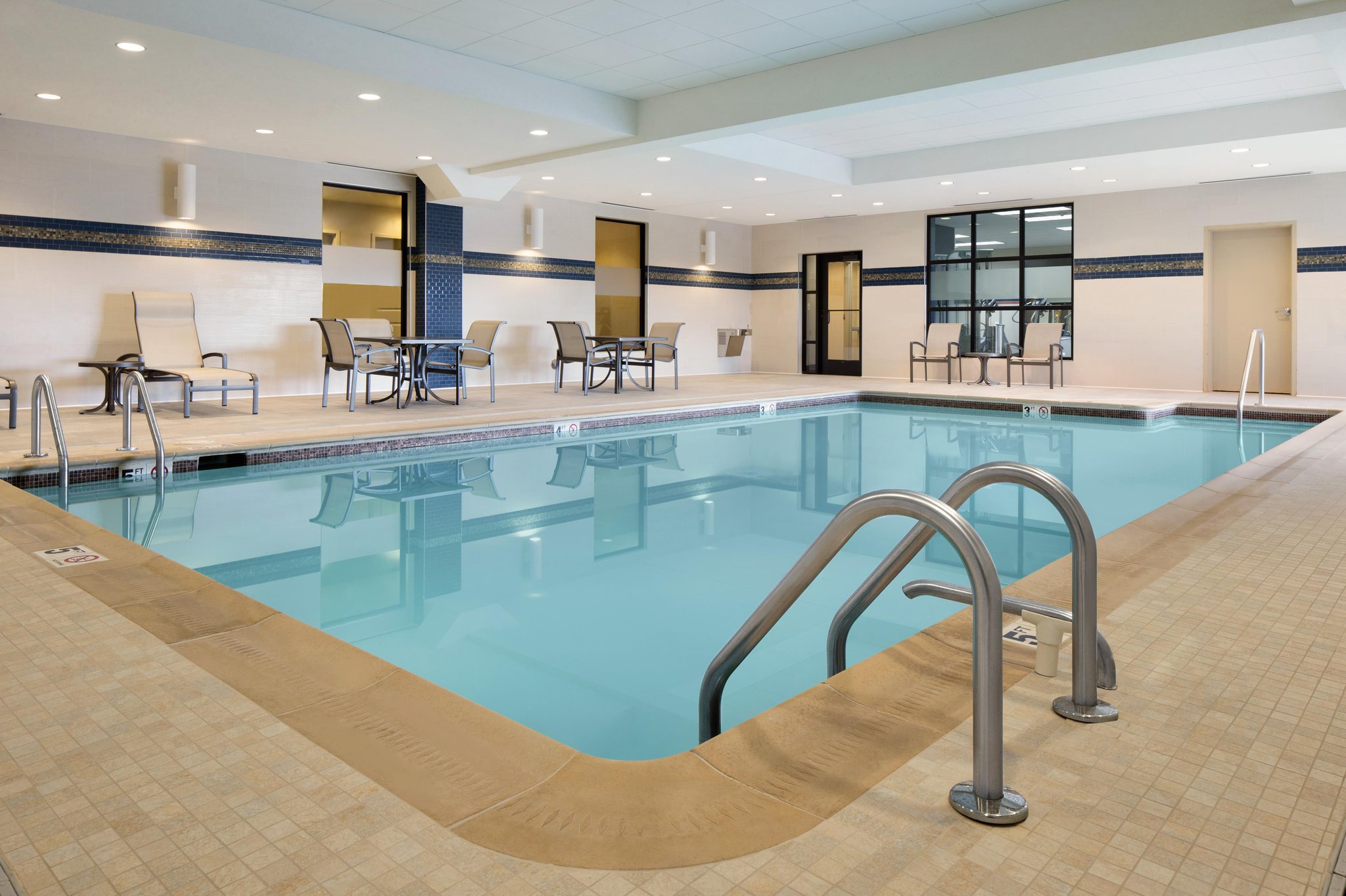 Hampton Inn & Suites Edgewood/Aberdeen-South Hampton Inn & Suites Edgewood/Aberdeen-South