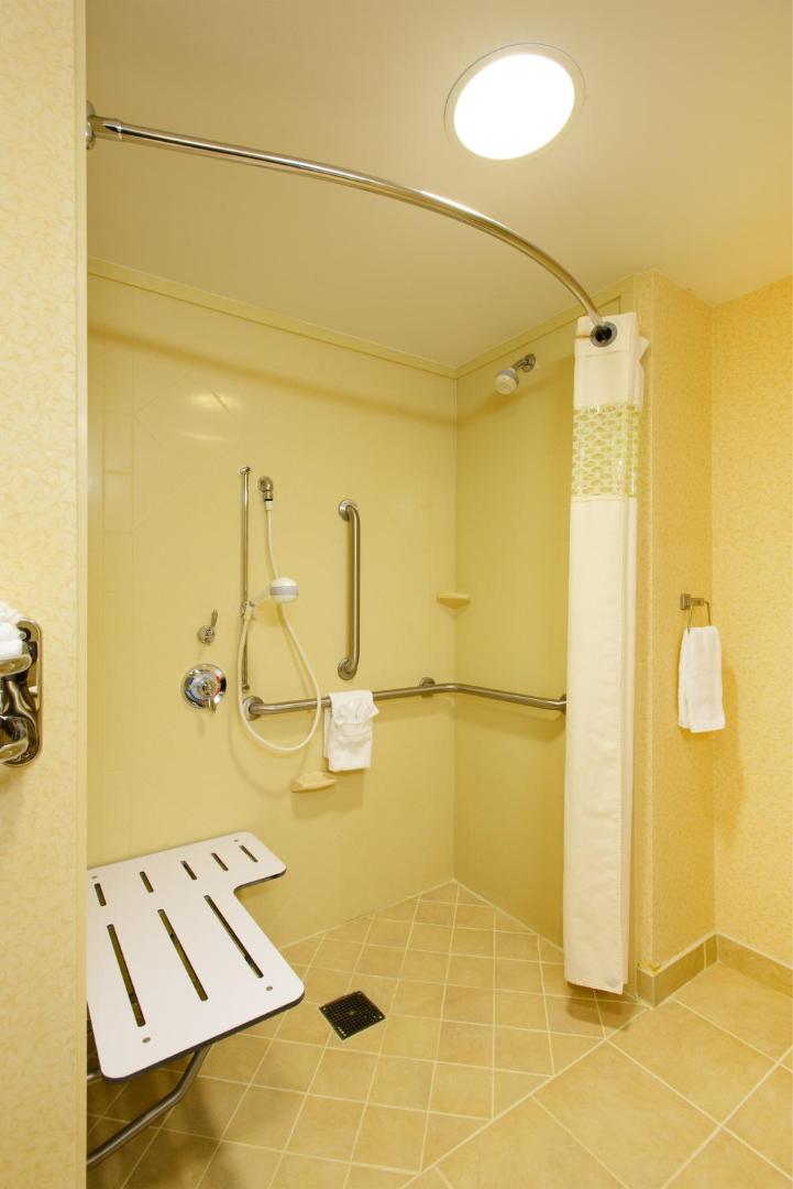 Hampton Inn & Suites Frederick-Fort Detrick